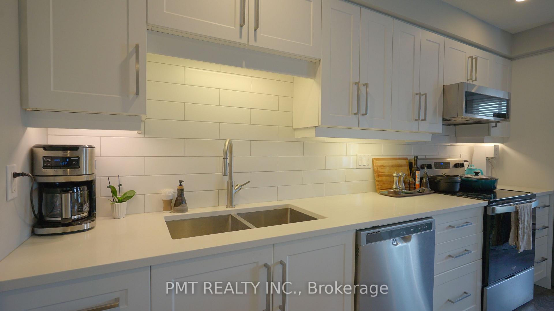 Photo 4 of Unit 203, 10 Cooper Street, Cambridge, Hespeler Village — HOMEH