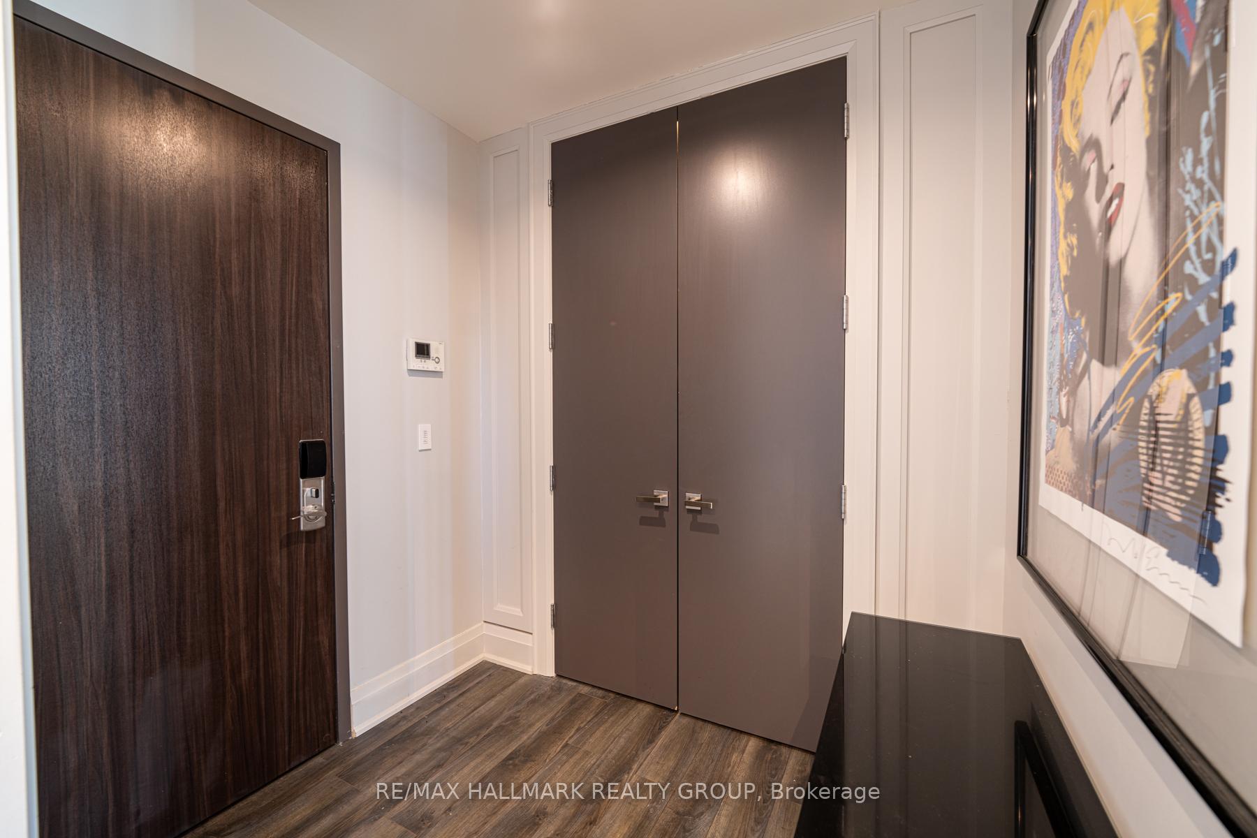 Photo 4 of Unit 1701, 300 Lisgar Street, Ottawa, Ottawa Centre — HOMEH