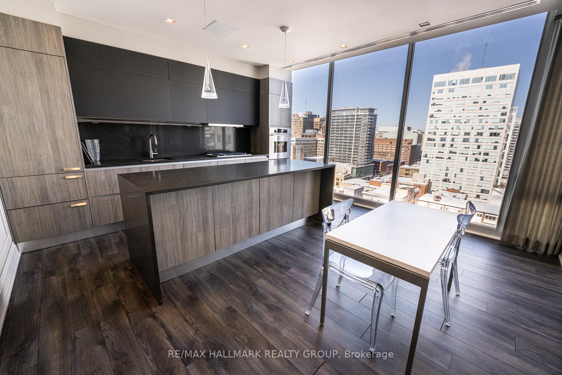 Photo 5 of Unit 1701, 300 Lisgar Street, Ottawa, Ottawa Centre — HOMEH