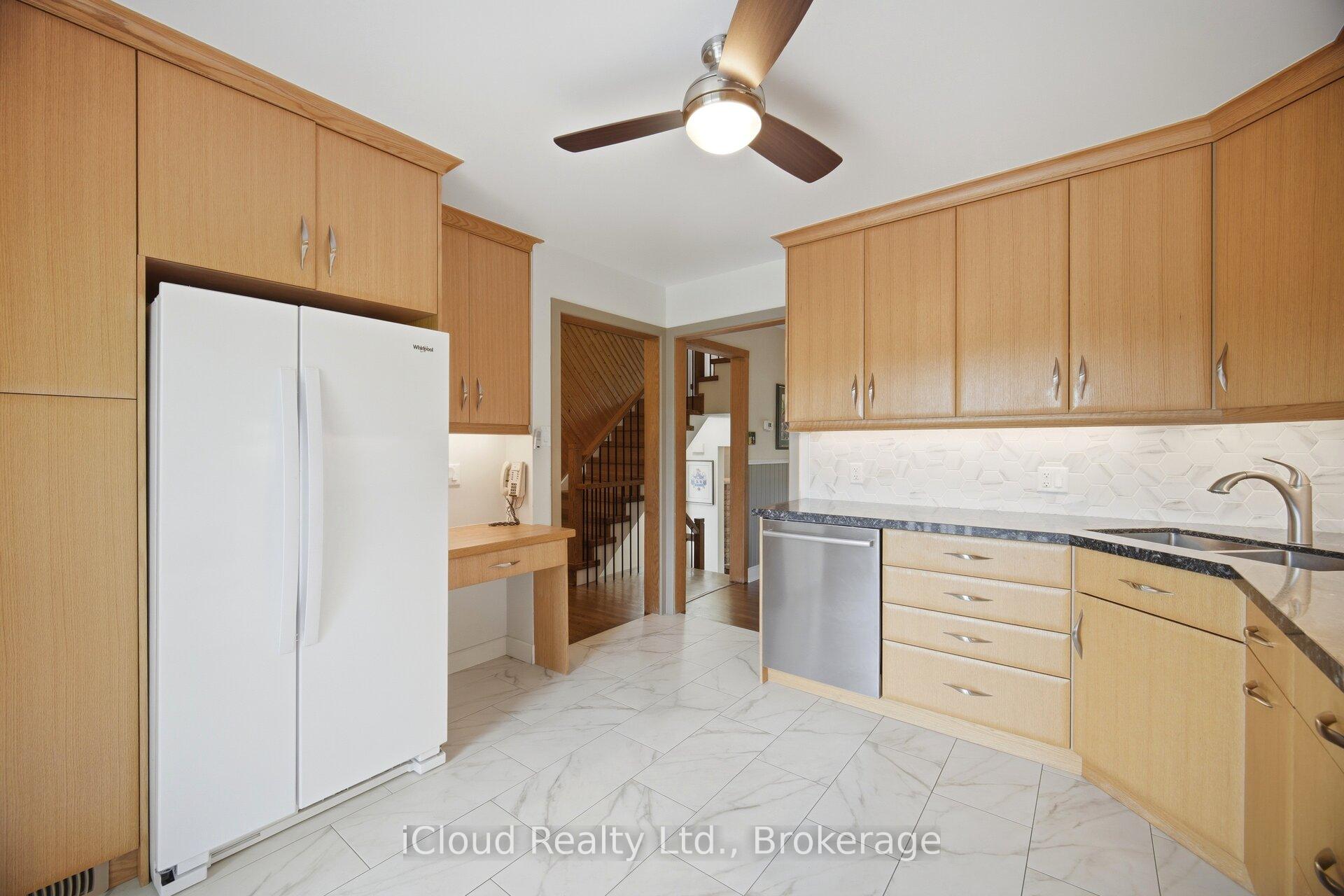 Photo 8 of 82 English Street, Brampton, Brampton West — HOMEH