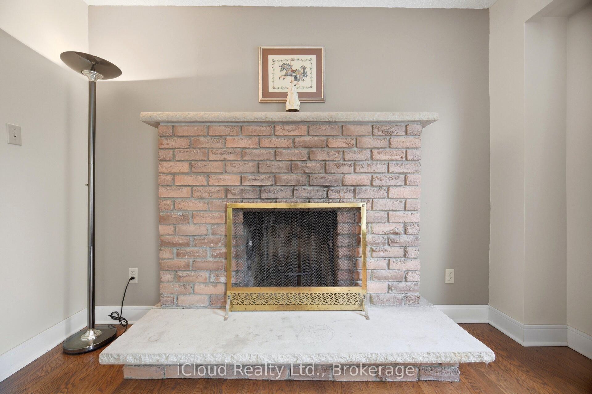 Photo 14 of 82 English Street, Brampton, Brampton West — HOMEH
