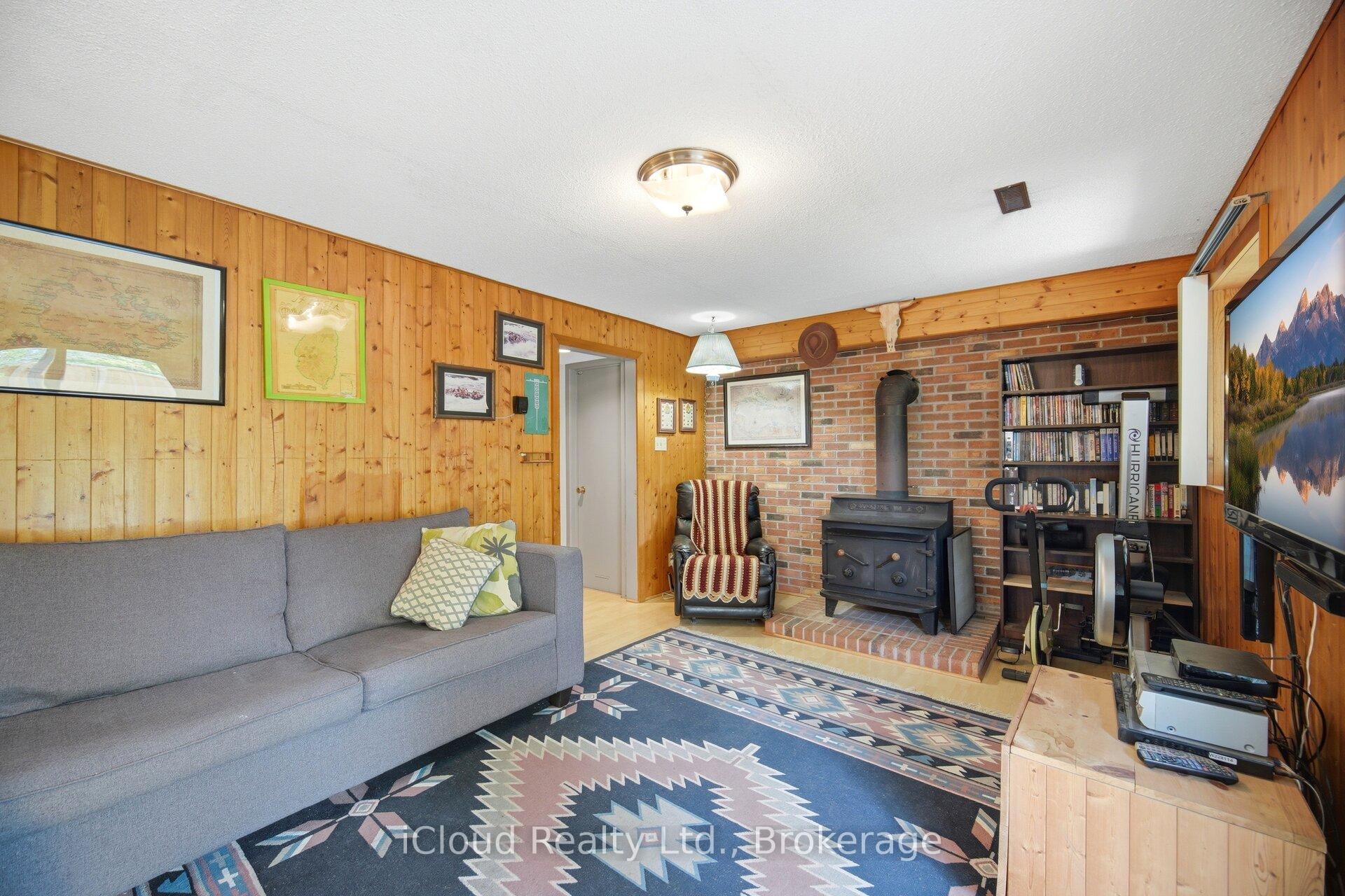 Photo 42 of 82 English Street, Brampton, Brampton West — HOMEH
