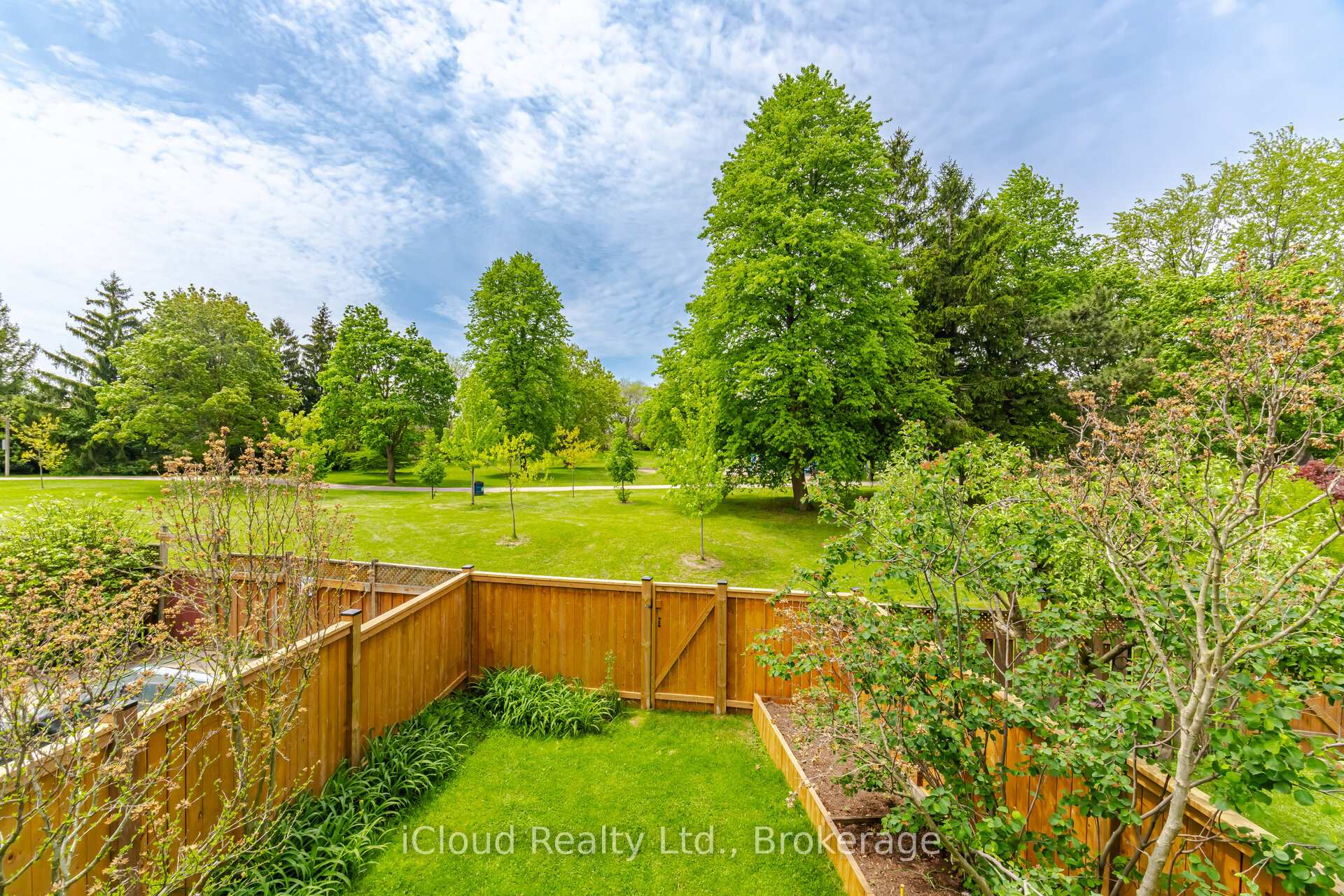 Photo 49 of 82 English Street, Brampton, Brampton West — HOMEH
