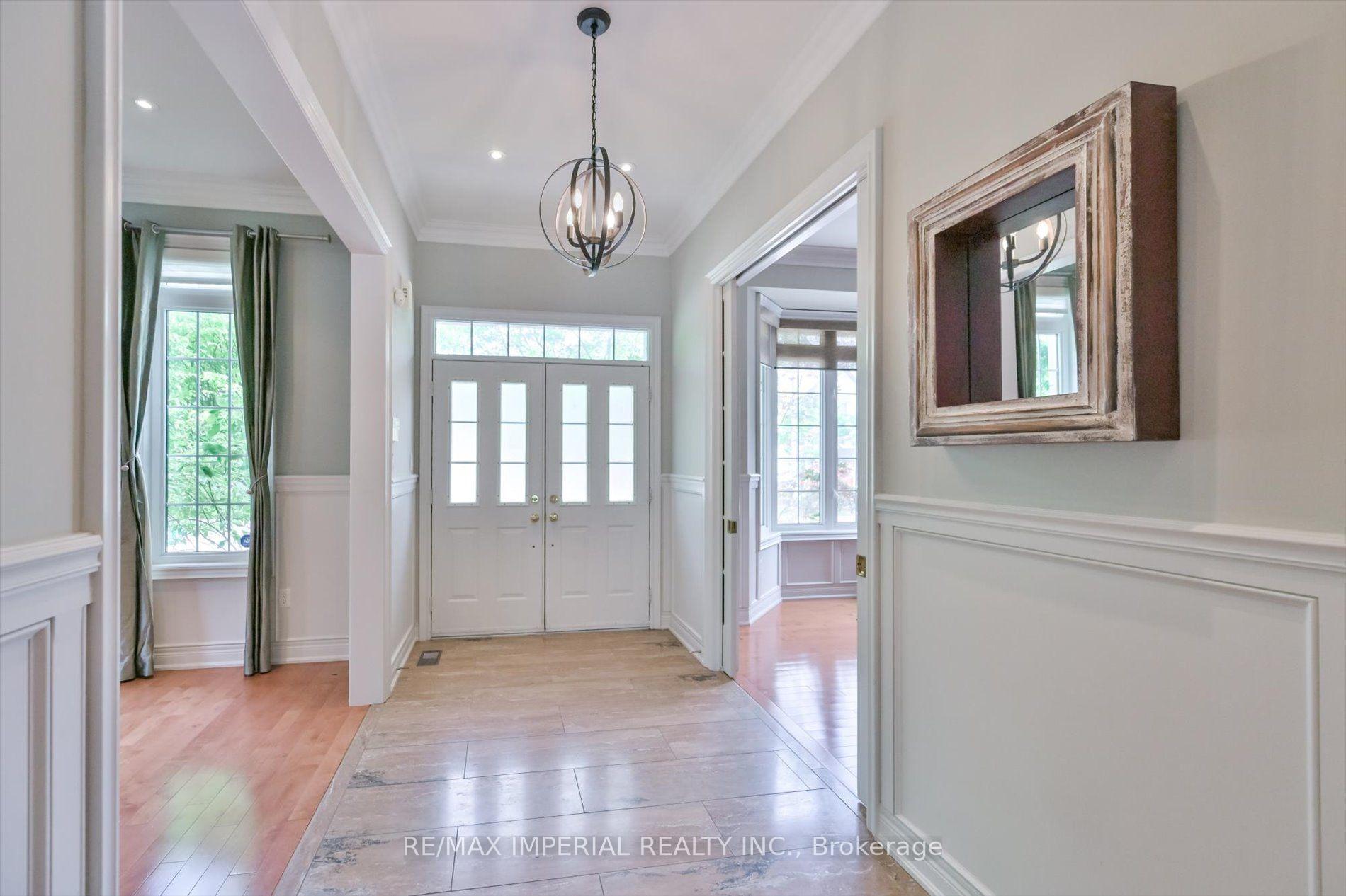 Photo 4 of 11 Candlelight Drive, Richmond Hill, Jefferson — HOMEH