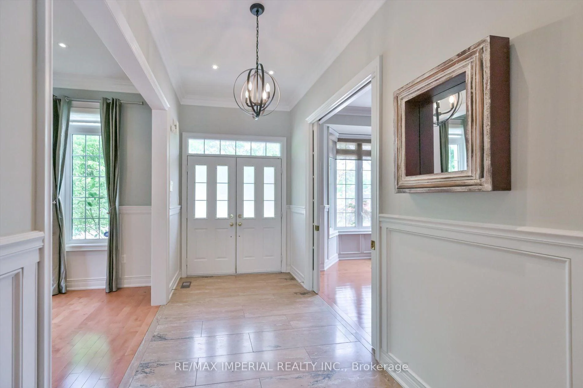 Photo 3 of 11 Candlelight Drive, Richmond Hill, Jefferson — HOMEH