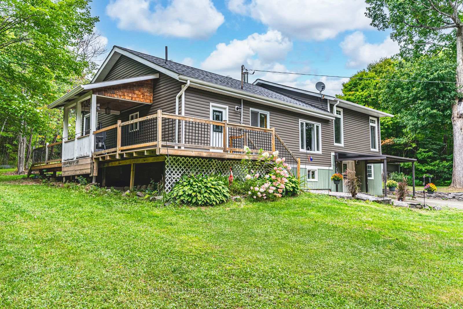 Photo 2 of 1450 Beiers Road, Gravenhurst, Morrison — HOMEH