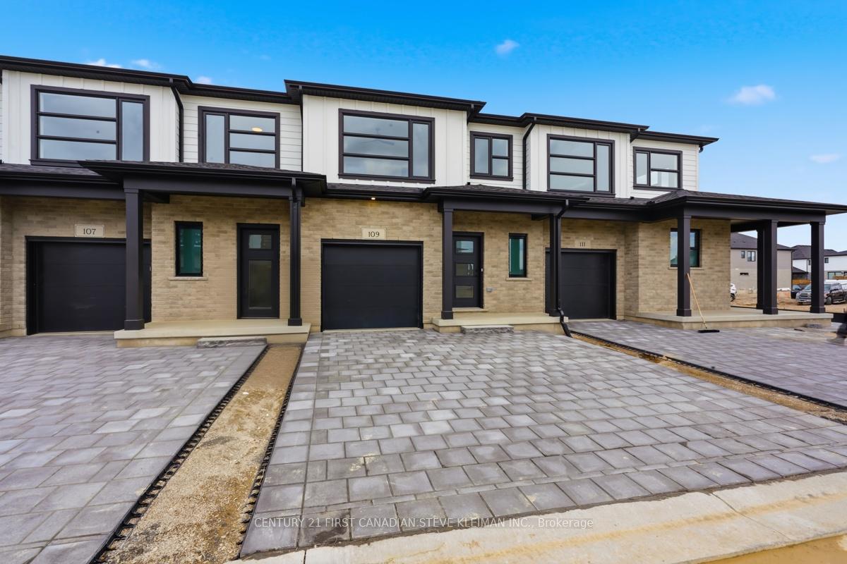 Photo 3 of Unit 105, 2840 Buroak Drive, London, North S — HOMEH