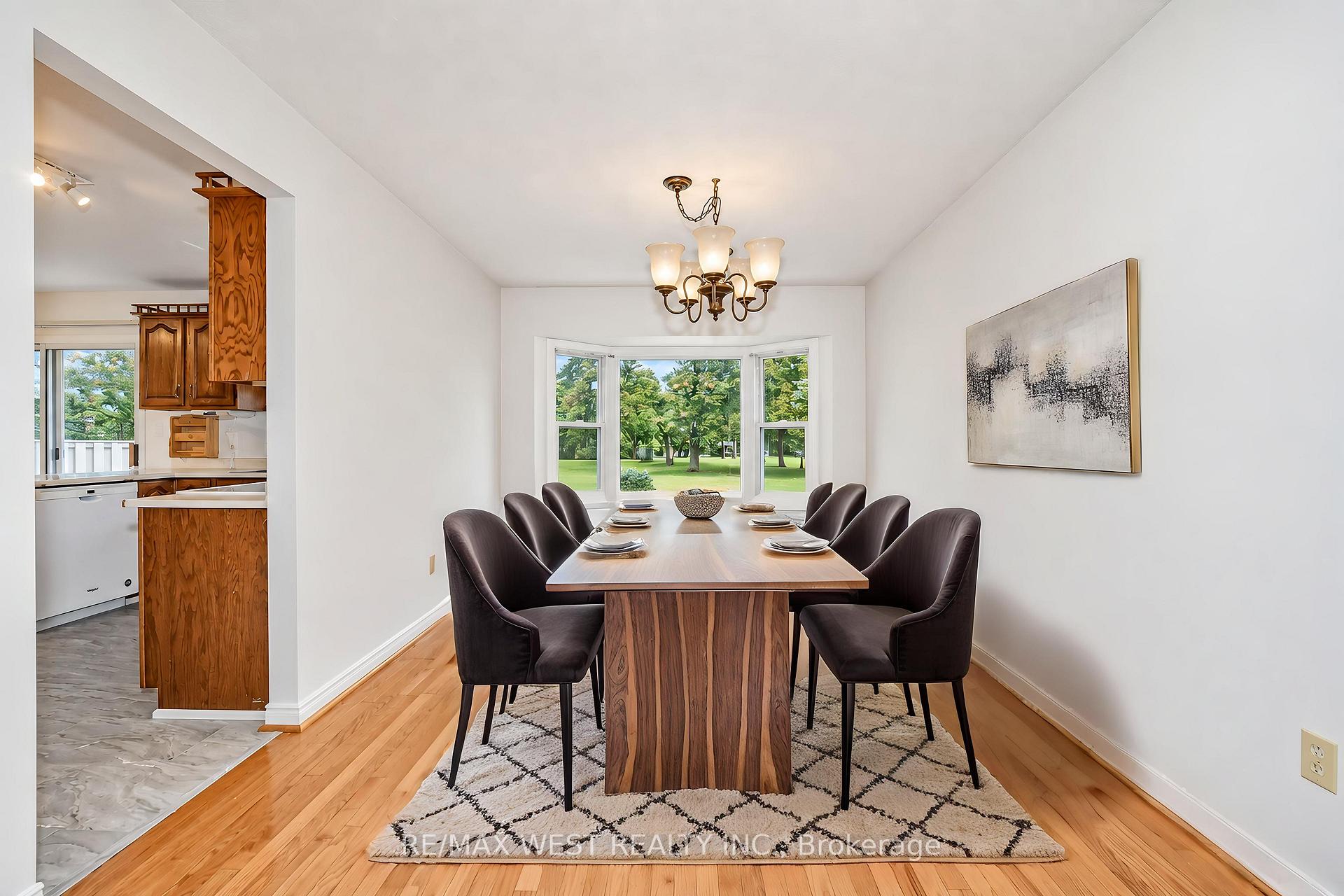 Photo 5 of 24 Smith Drive, Uxbridge, Rural Uxbridge — HOMEH