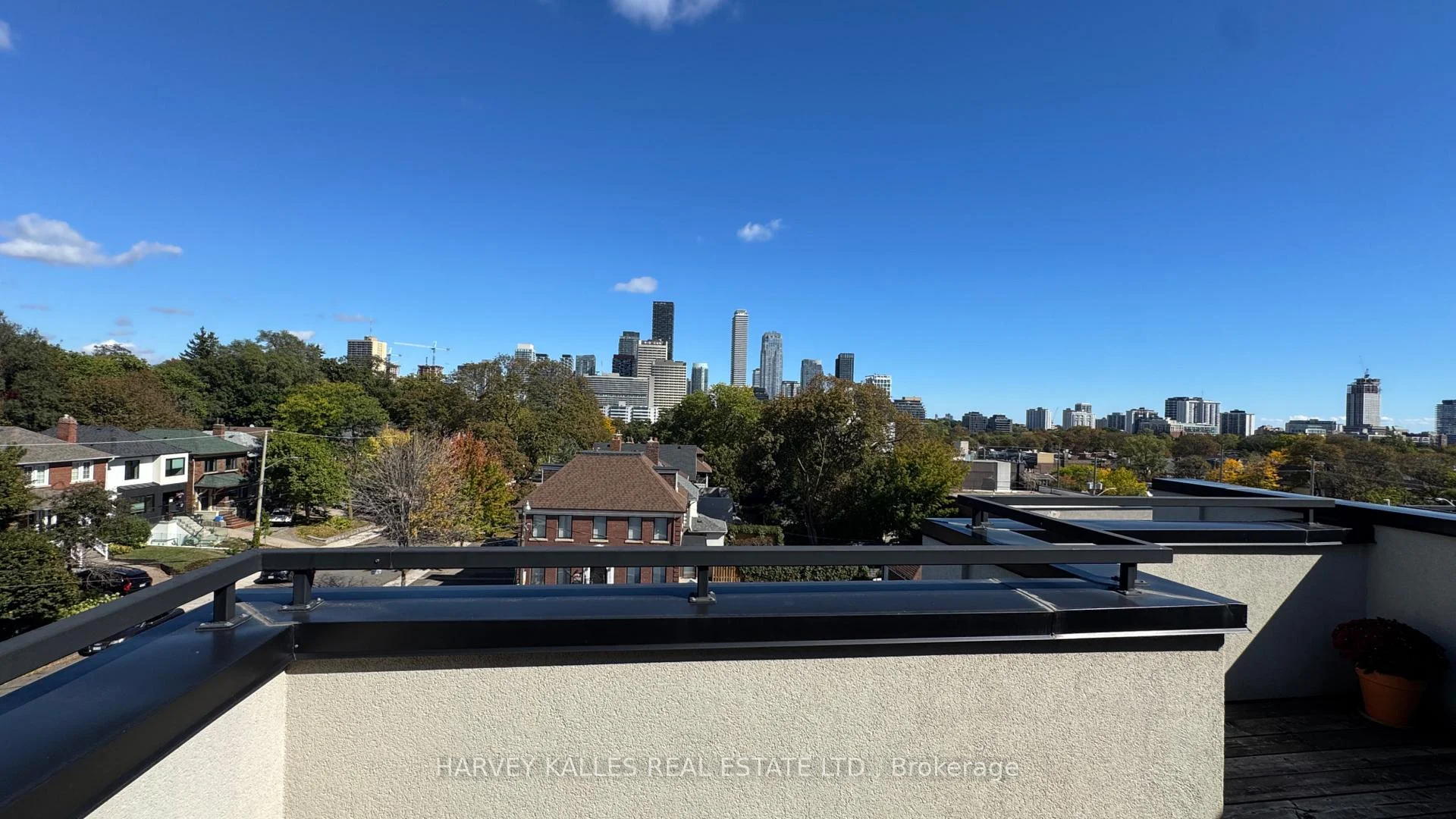Photo 27 of 1042 Avenue Road, Toronto, Yonge-Eglinton — HOMEH