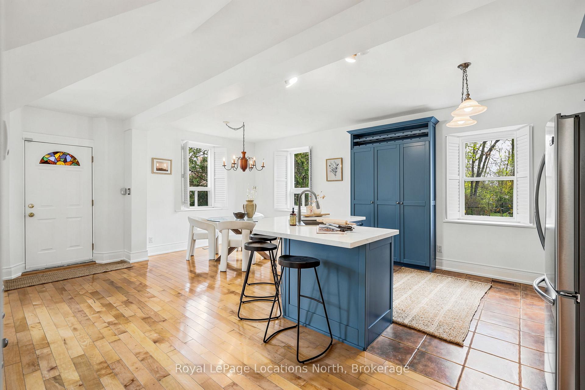 Photo 10 of 562 Cameron Street, Collingwood — HOMEH