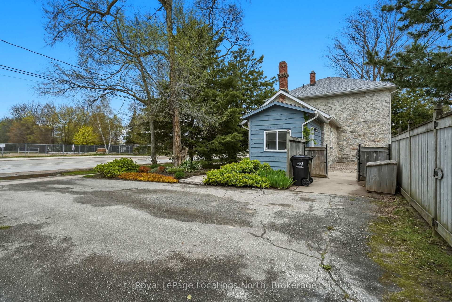 Photo 38 of 562 Cameron Street, Collingwood — HOMEH