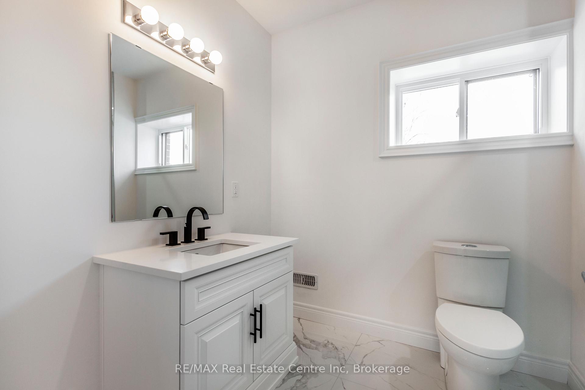 Photo 11 of 143 Ambrous Crescent, Guelph, Kortright East — HOMEH
