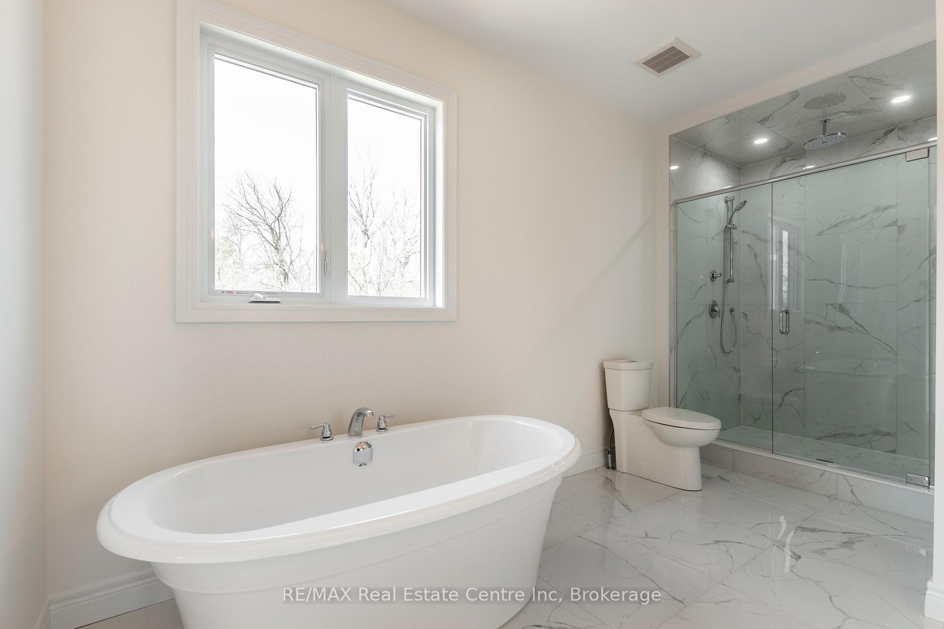 Photo 16 of 143 Ambrous Crescent, Guelph, Kortright East — HOMEH