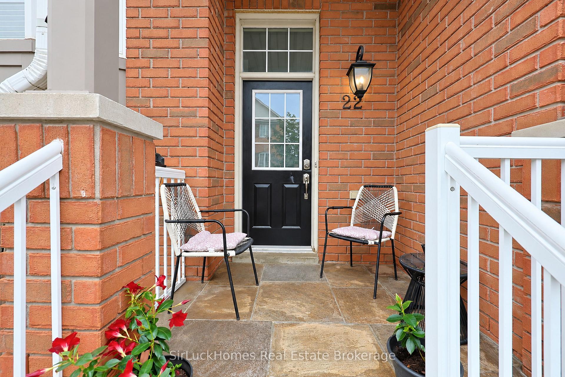Photo 2 of Unit 22, 250 Richvale Drive S, Brampton, Heart Lake East — HOMEH