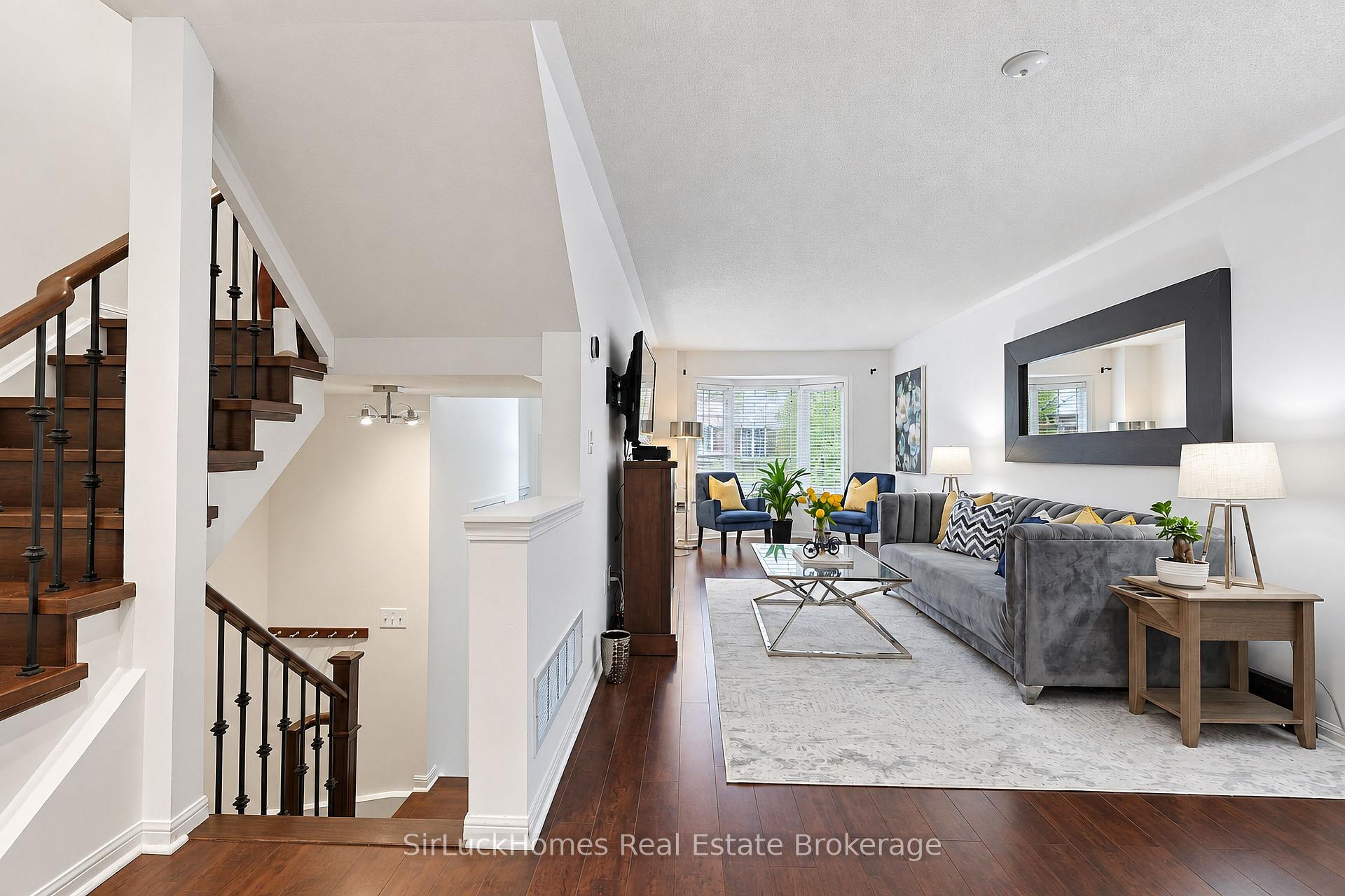 Photo 5 of Unit 22, 250 Richvale Drive S, Brampton, Heart Lake East — HOMEH