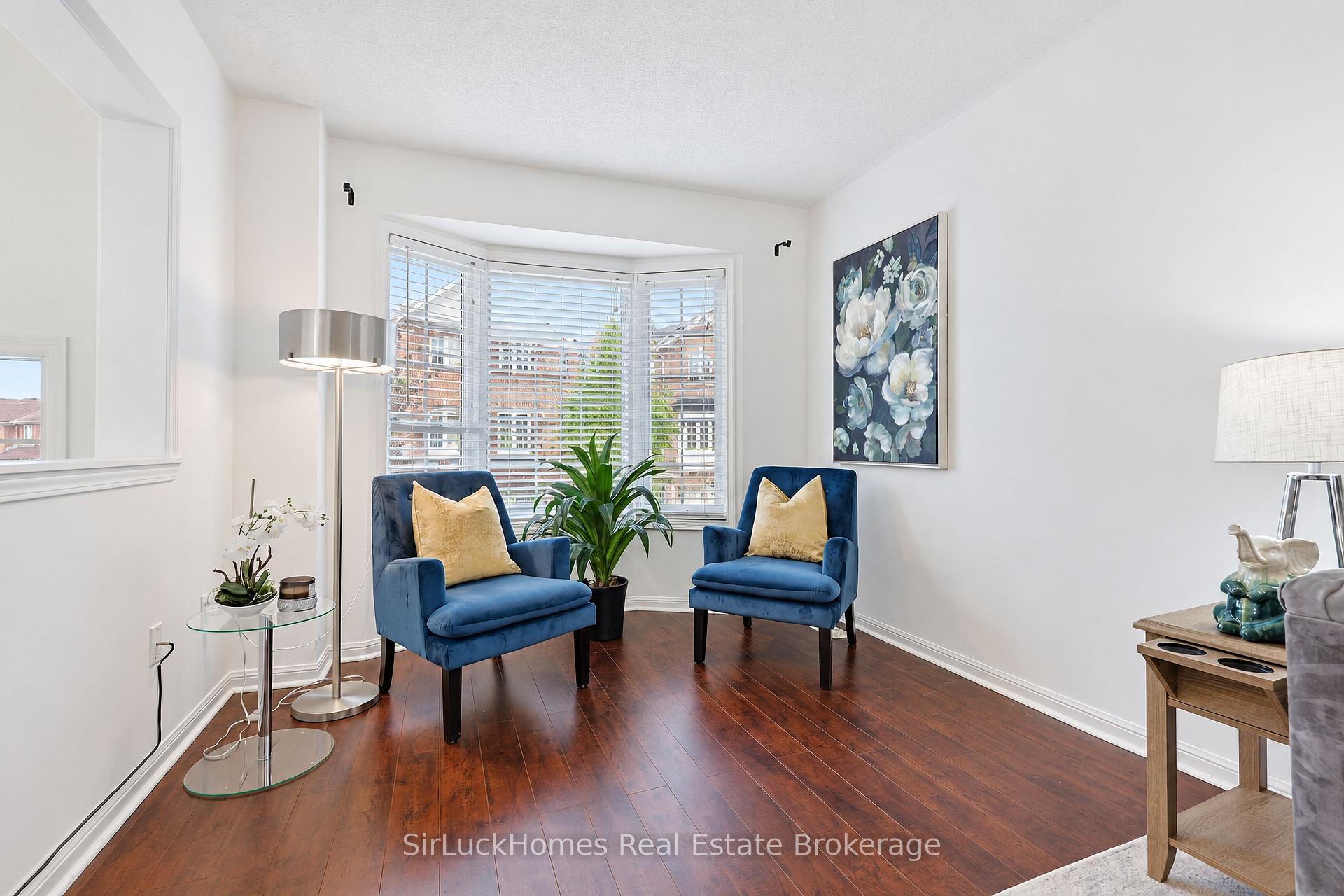 Photo 11 of Unit 22, 250 Richvale Drive S, Brampton, Heart Lake East — HOMEH
