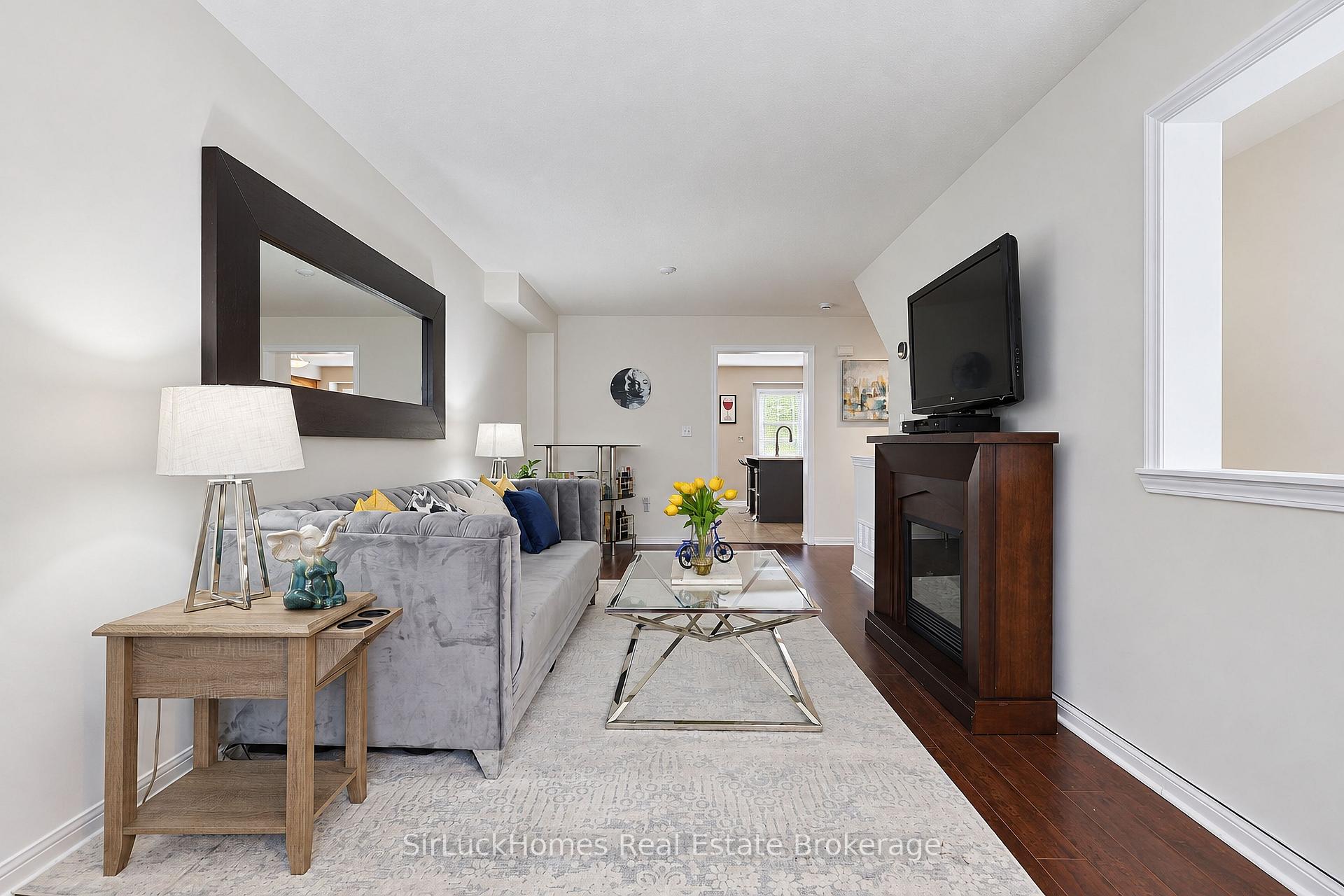Photo 12 of Unit 22, 250 Richvale Drive S, Brampton, Heart Lake East — HOMEH