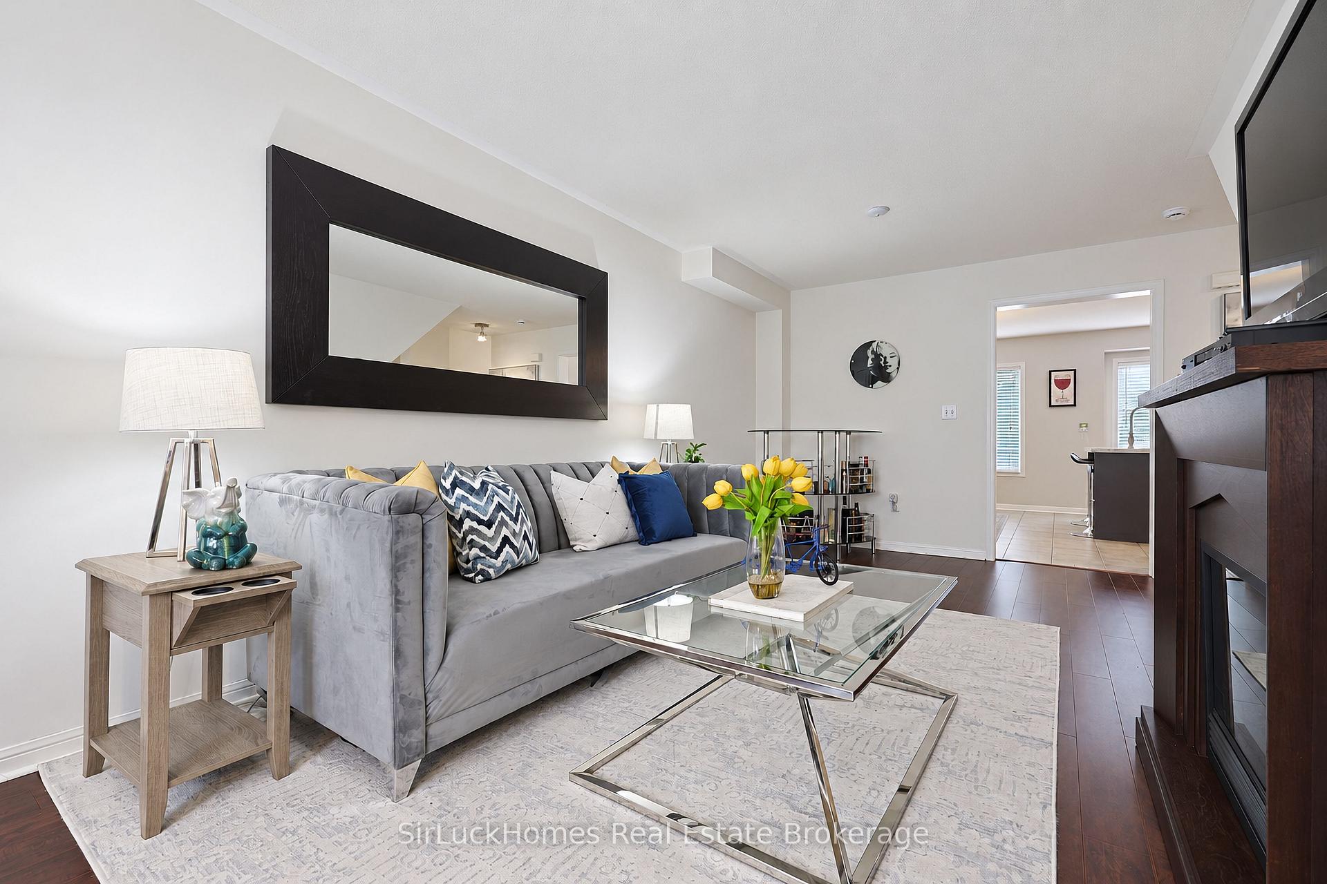 Photo 13 of Unit 22, 250 Richvale Drive S, Brampton, Heart Lake East — HOMEH