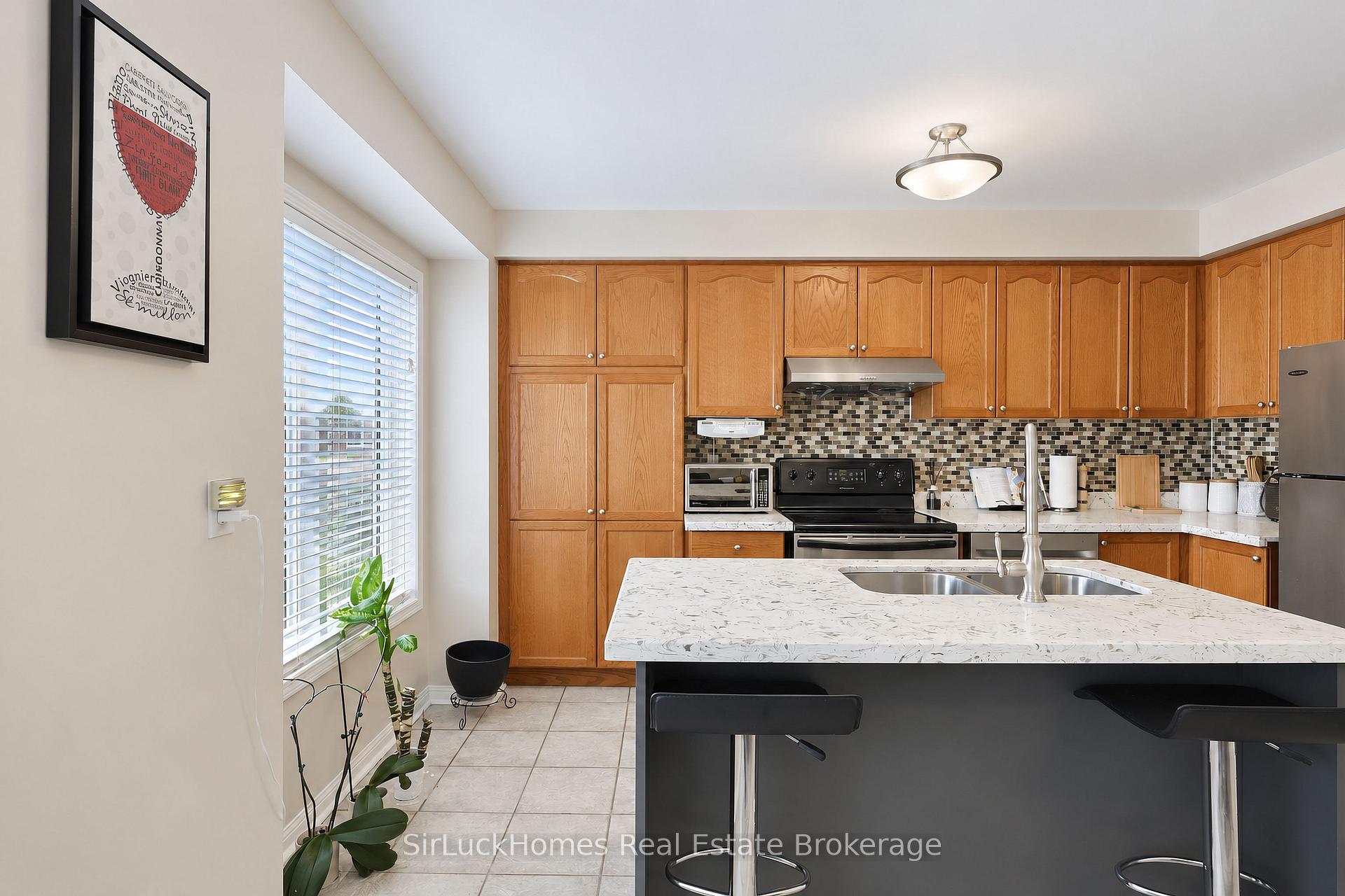 Photo 24 of Unit 22, 250 Richvale Drive S, Brampton, Heart Lake East — HOMEH