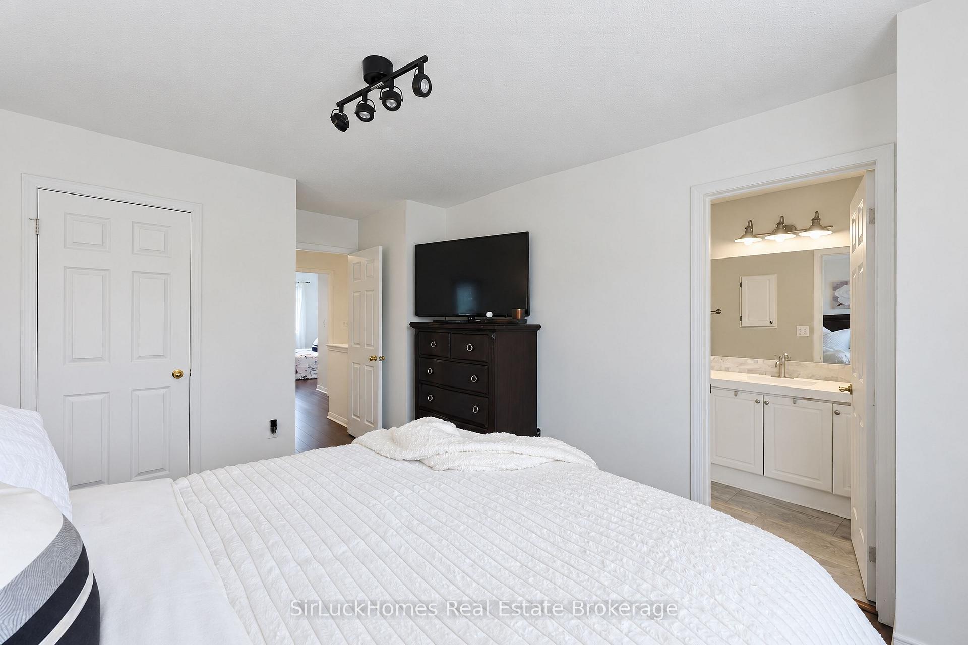 Photo 33 of Unit 22, 250 Richvale Drive S, Brampton, Heart Lake East — HOMEH