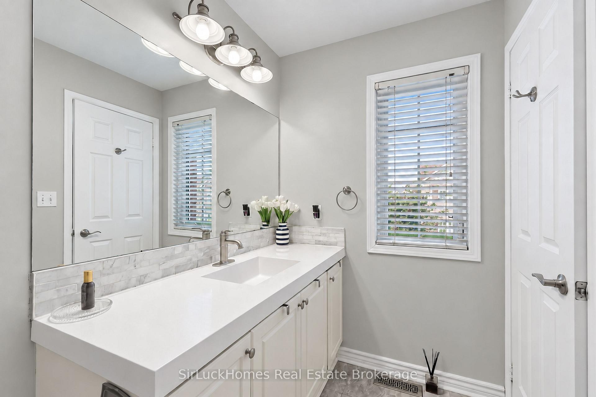 Photo 35 of Unit 22, 250 Richvale Drive S, Brampton, Heart Lake East — HOMEH