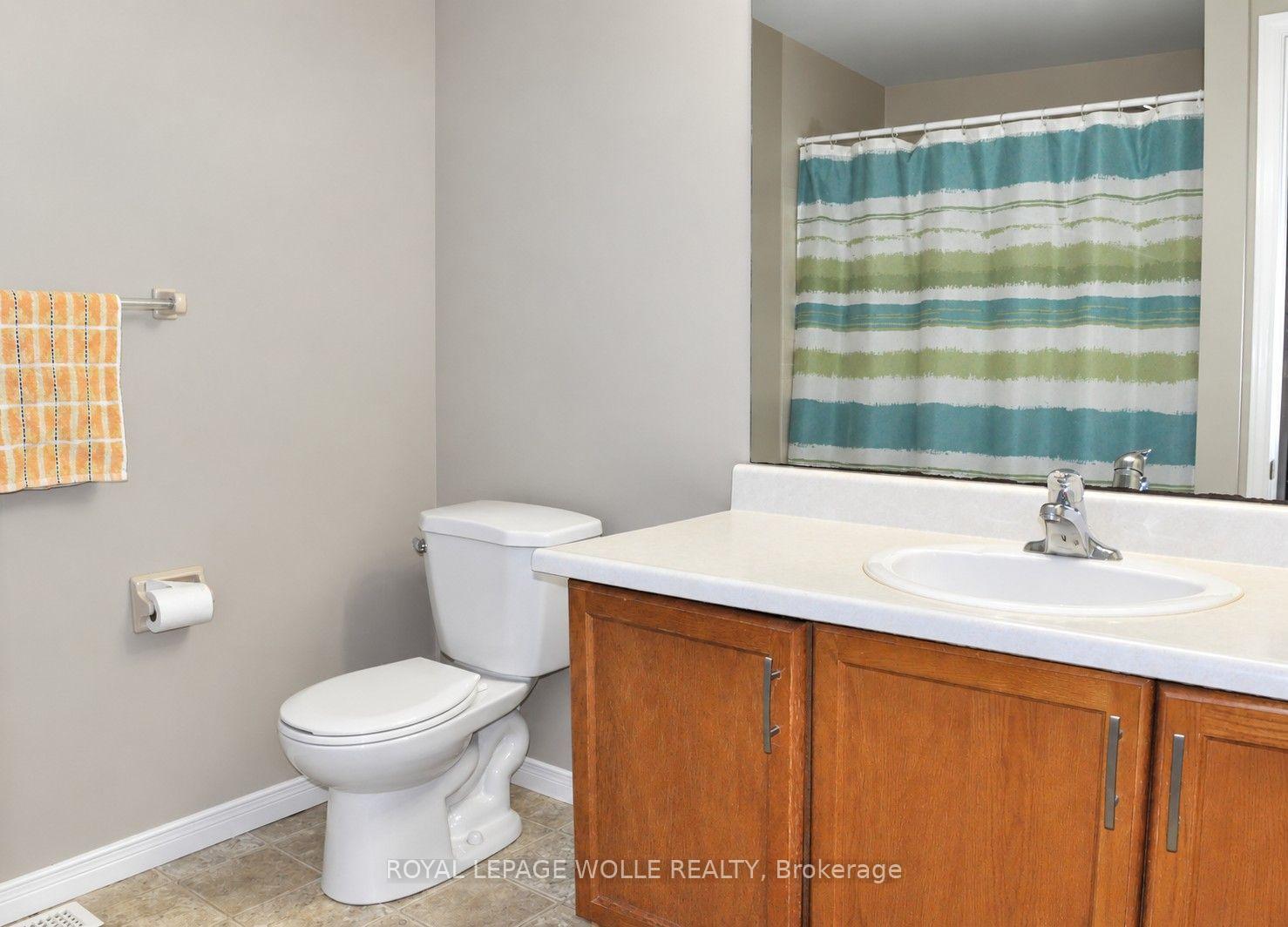 Photo 9 of Unit 2, 525 Oakvale Drive, Waterloo, Westvale — HOMEH