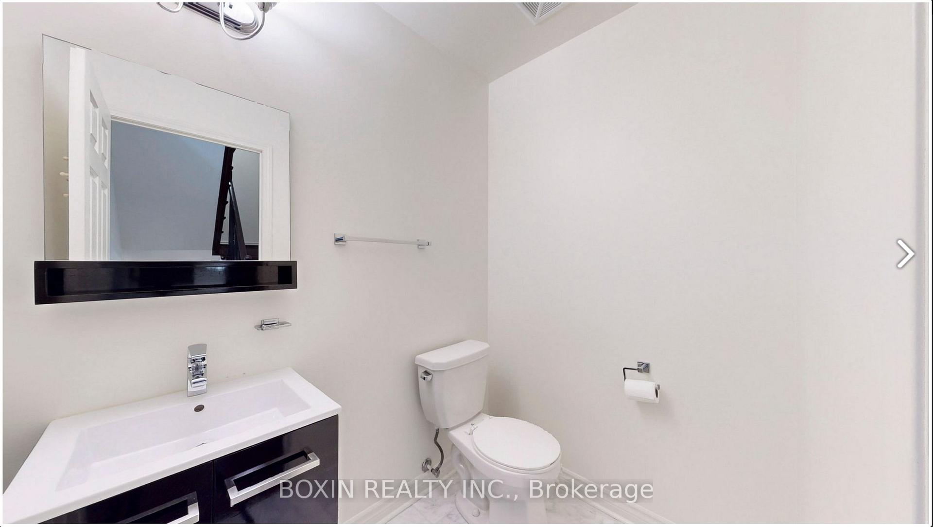Photo 7 of Unit 14, 7 Brighton Place, Vaughan, Crestwood-Springfarm-Yorkhill — HOMEH