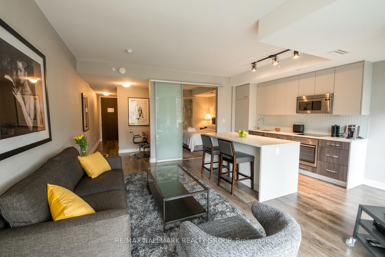 Photo 11 of Unit 210, 111 Champagne Avenue, Ottawa, West Centre Town — HOMEH