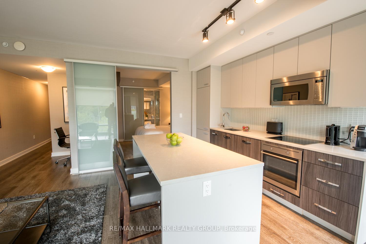 Photo 13 of Unit 210, 111 Champagne Avenue, Ottawa, West Centre Town — HOMEH