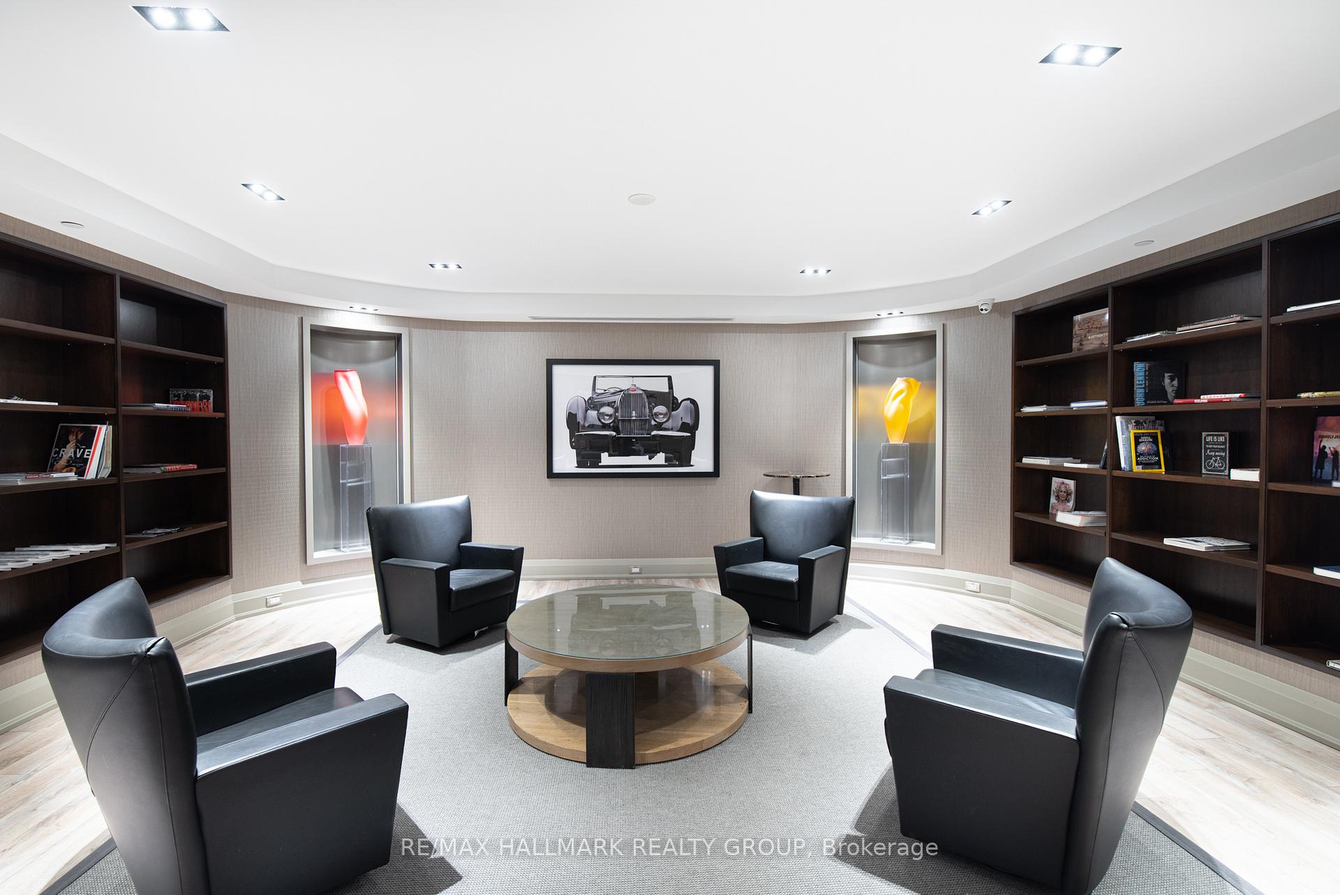 Photo 26 of Unit 210, 111 Champagne Avenue, Ottawa, West Centre Town — HOMEH