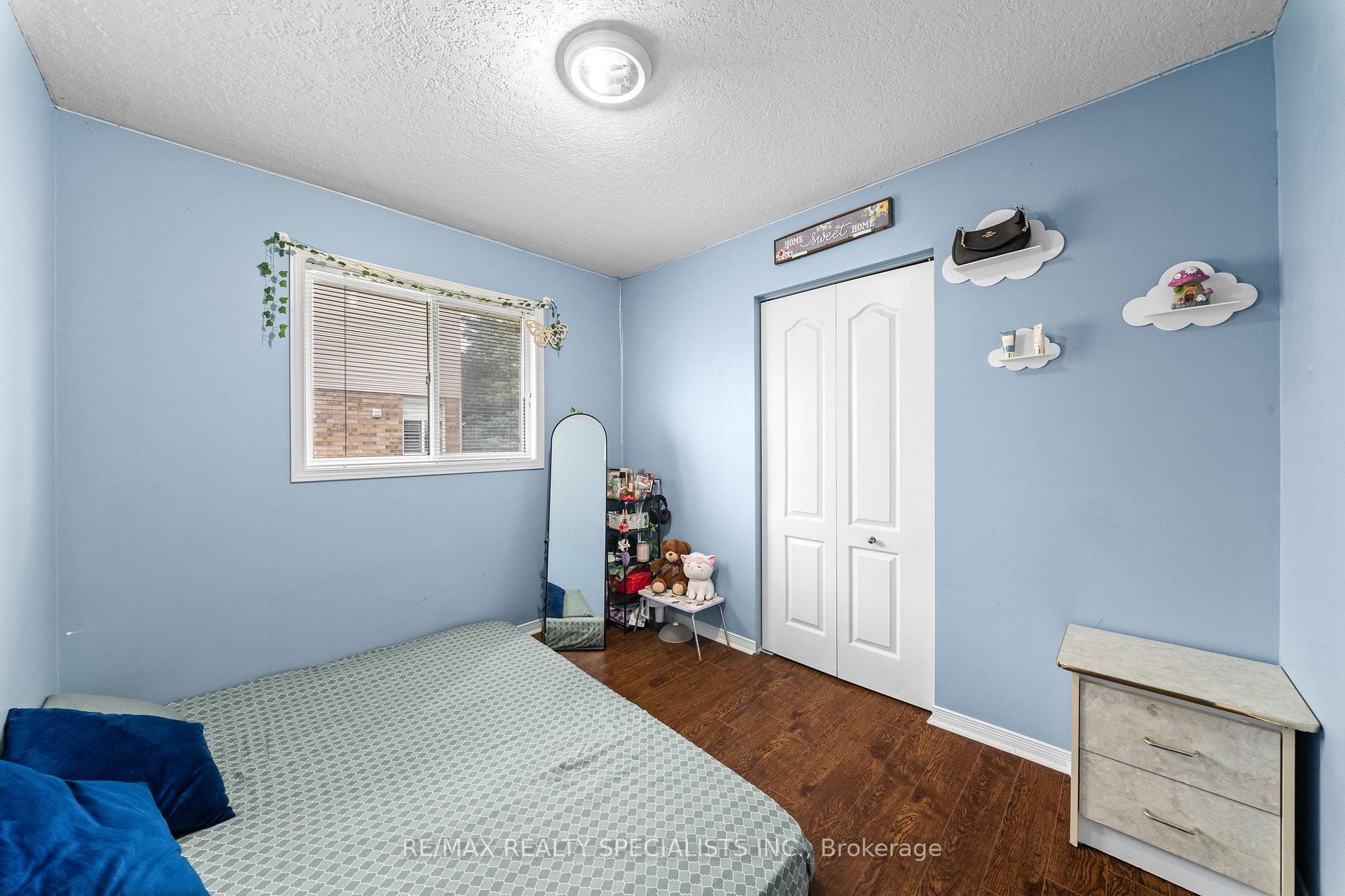 Photo 22 of 43 Hunter Road, Orangeville — HOMEH