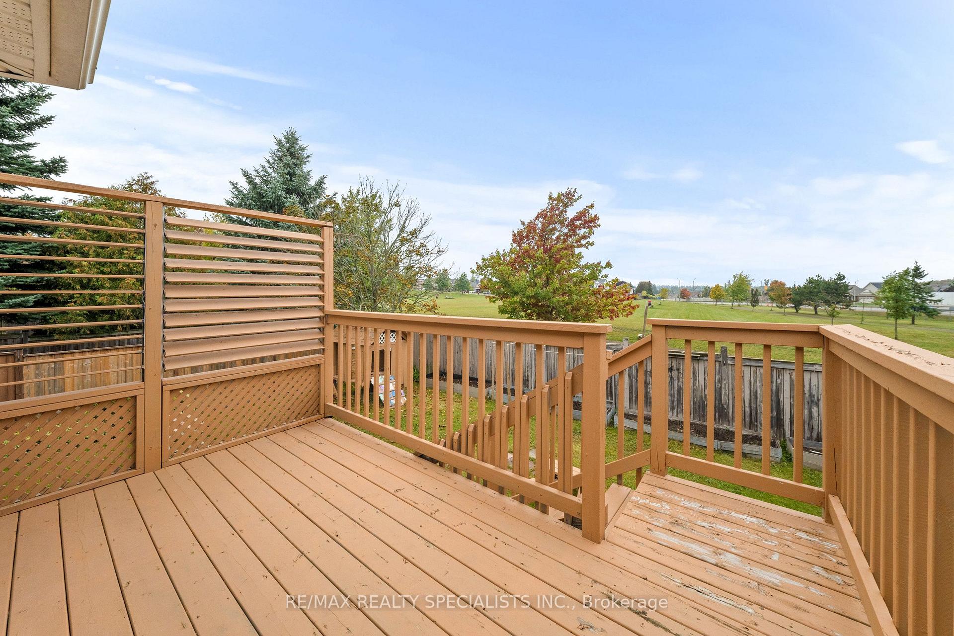 Photo 35 of 43 Hunter Road, Orangeville — HOMEH