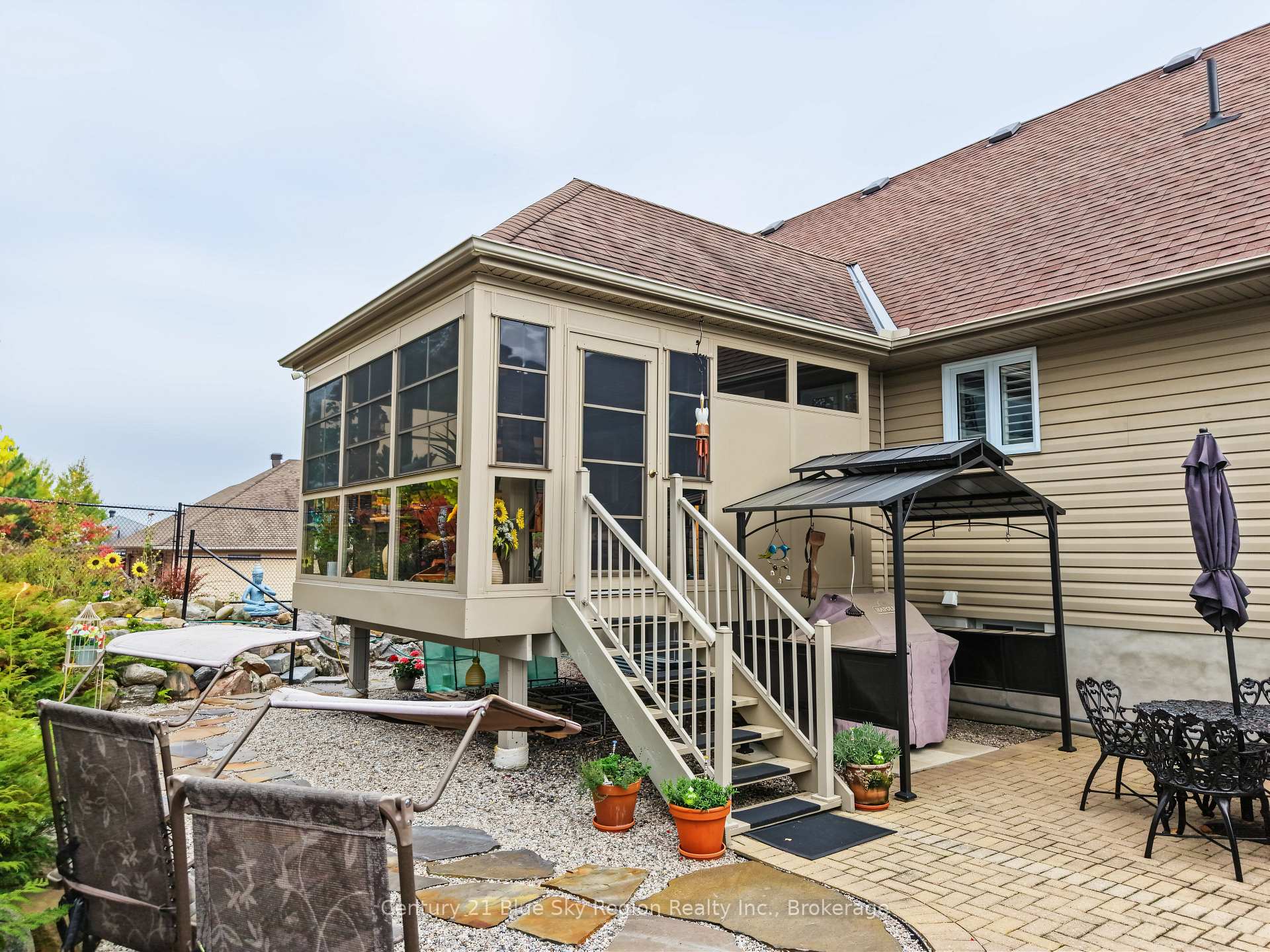 Photo 10 of 224 Osprey Crescent E, Callander — HOMEH