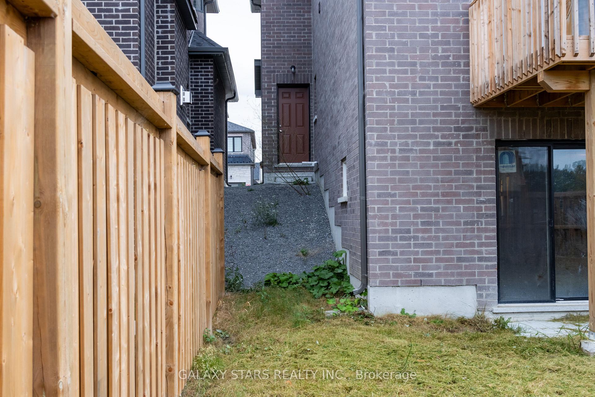 Photo 39 of 31 Hoad Street, Clarington, Newcastle — HOMEH