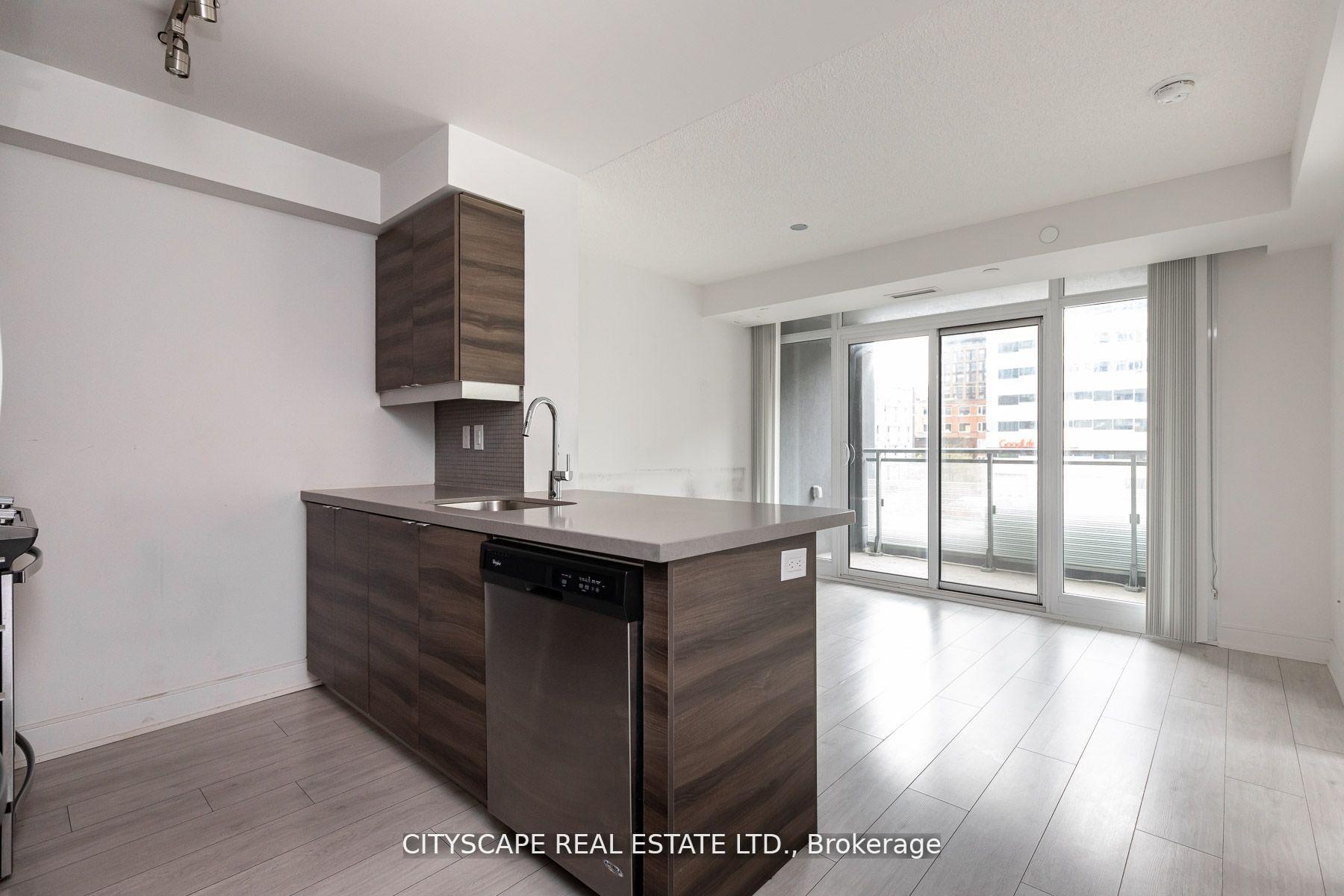 Photo of Unit 315, 525 Adelaide Street W