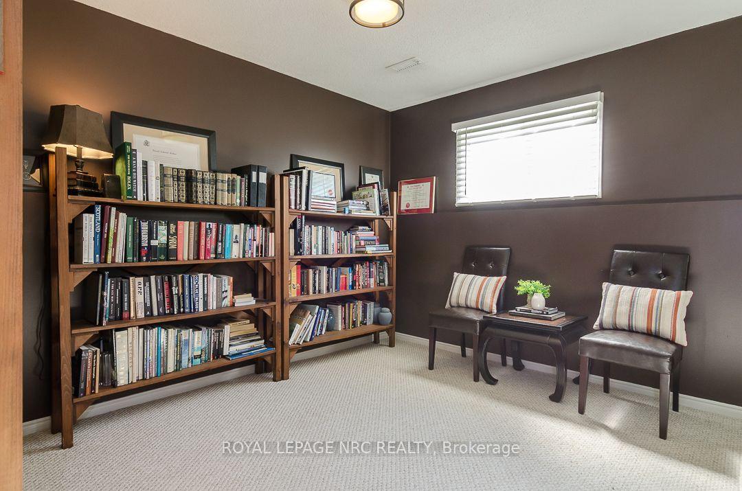 Photo 26 of 7979 Oakridge Drive, Niagara Falls, Mt. Carmel — HOMEH