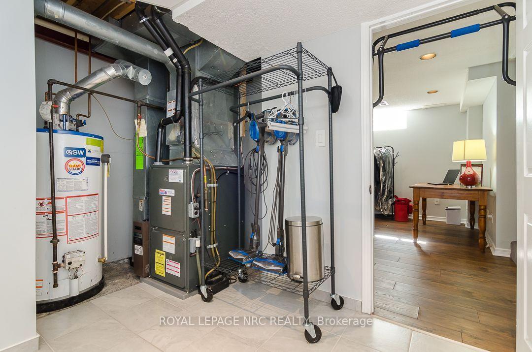 Photo 30 of 7979 Oakridge Drive, Niagara Falls, Mt. Carmel — HOMEH
