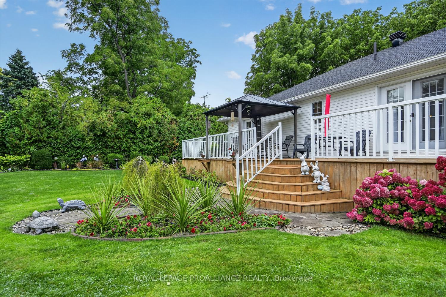 Photo 37 of 1294 County Rd 2 E, Augusta, Augusta Twp — HOMEH