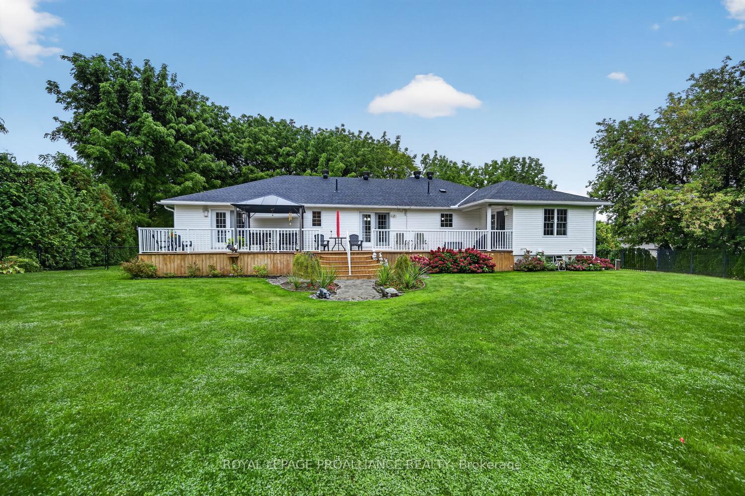 Photo 39 of 1294 County Rd 2 E, Augusta, Augusta Twp — HOMEH
