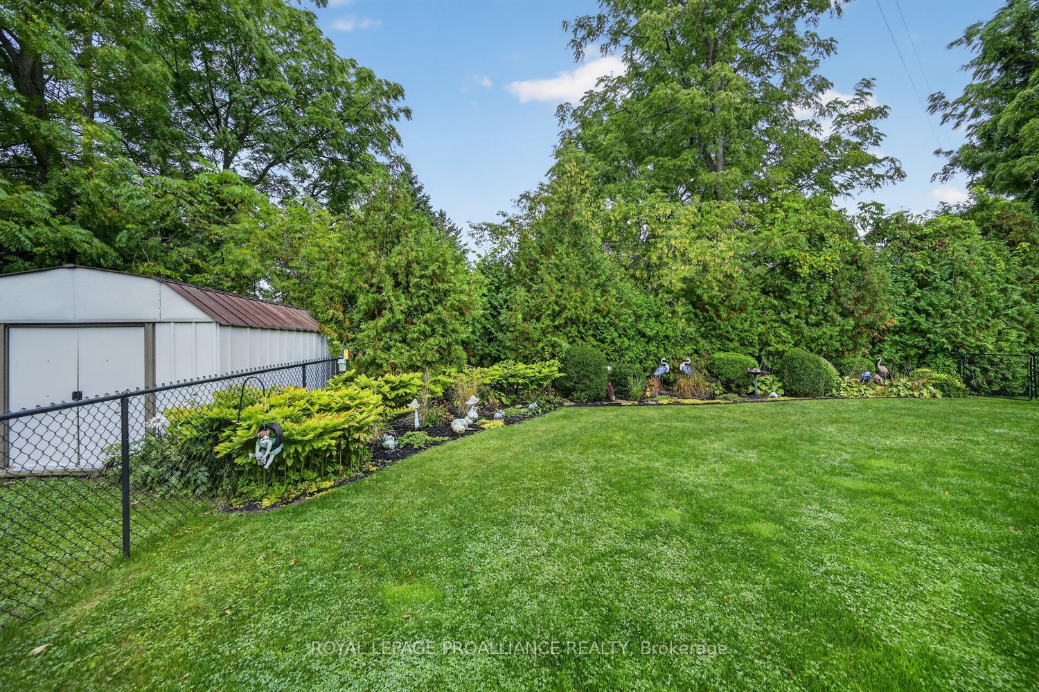 Photo 43 of 1294 County Rd 2 E, Augusta, Augusta Twp — HOMEH