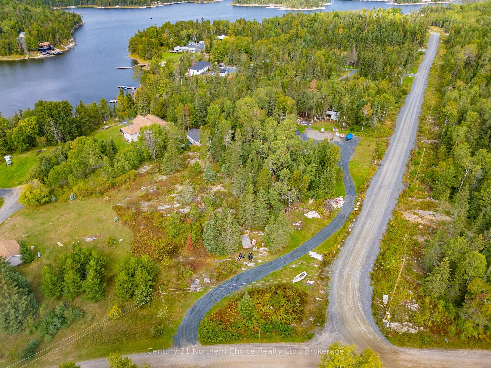 Photo 12 of 21 Acheson Way W, Kenora, Keewatin North — HOMEH