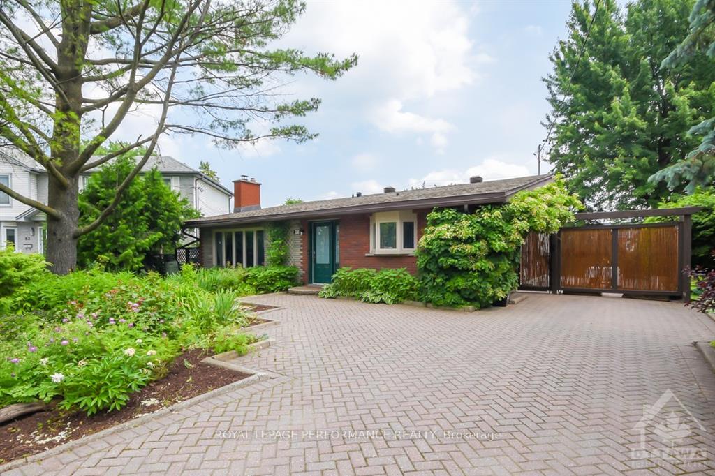 Photo 1 of 85 Crownhill Street, Ottawa, Cardinal Heights — HOMEH