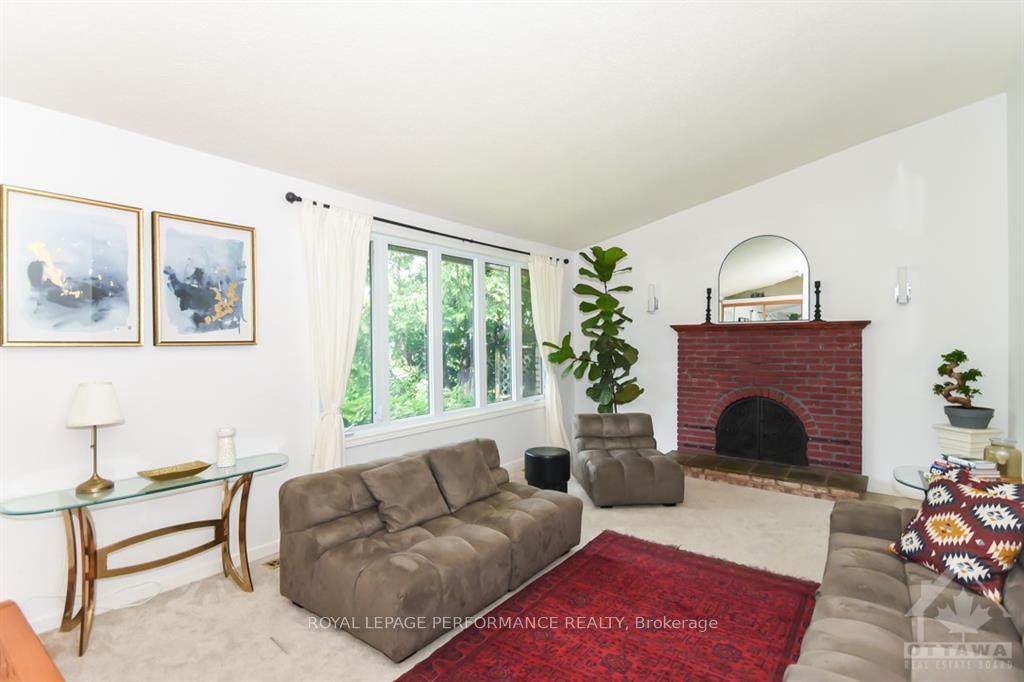 Photo 6 of 85 Crownhill Street, Ottawa, Cardinal Heights — HOMEH