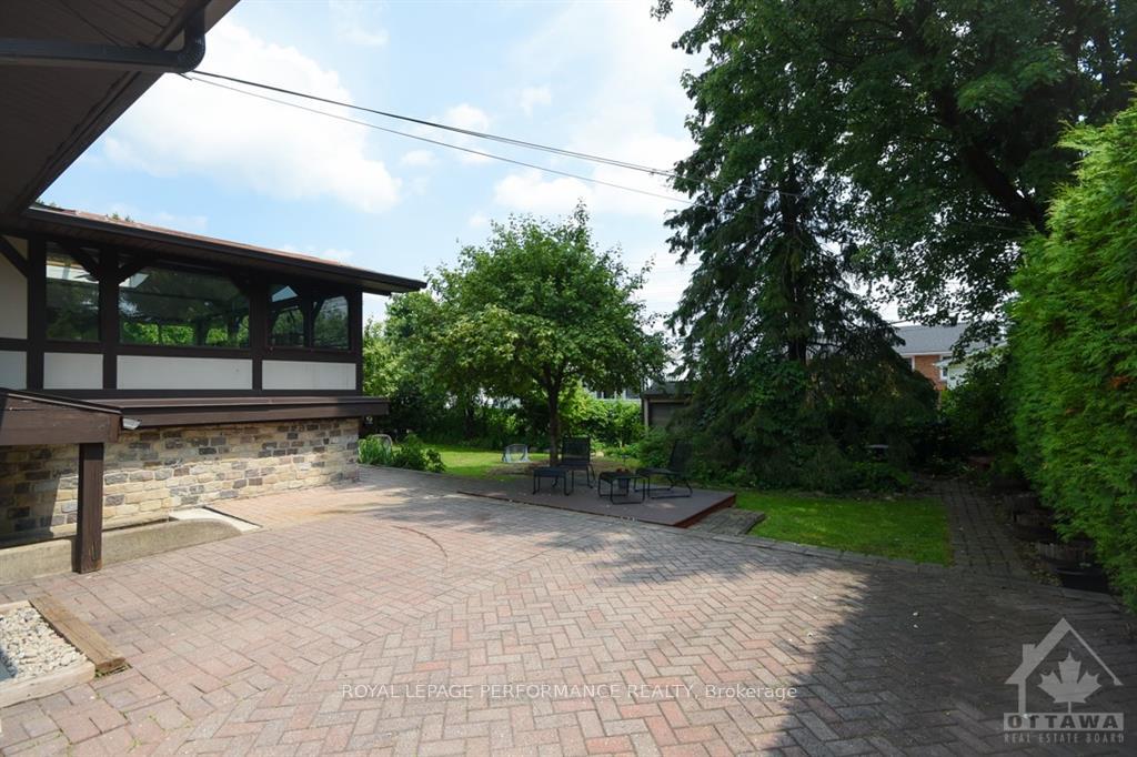 Photo 29 of 85 Crownhill Street, Ottawa, Cardinal Heights — HOMEH