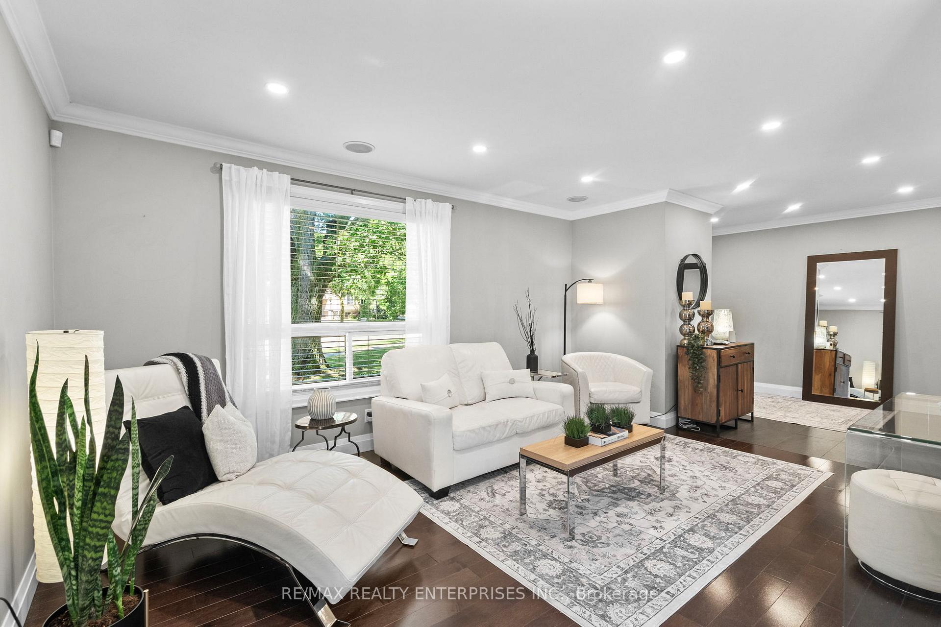 Photo 1 of Unit 1, 685 Francis Road, Burlington, LaSalle — HOMEH
