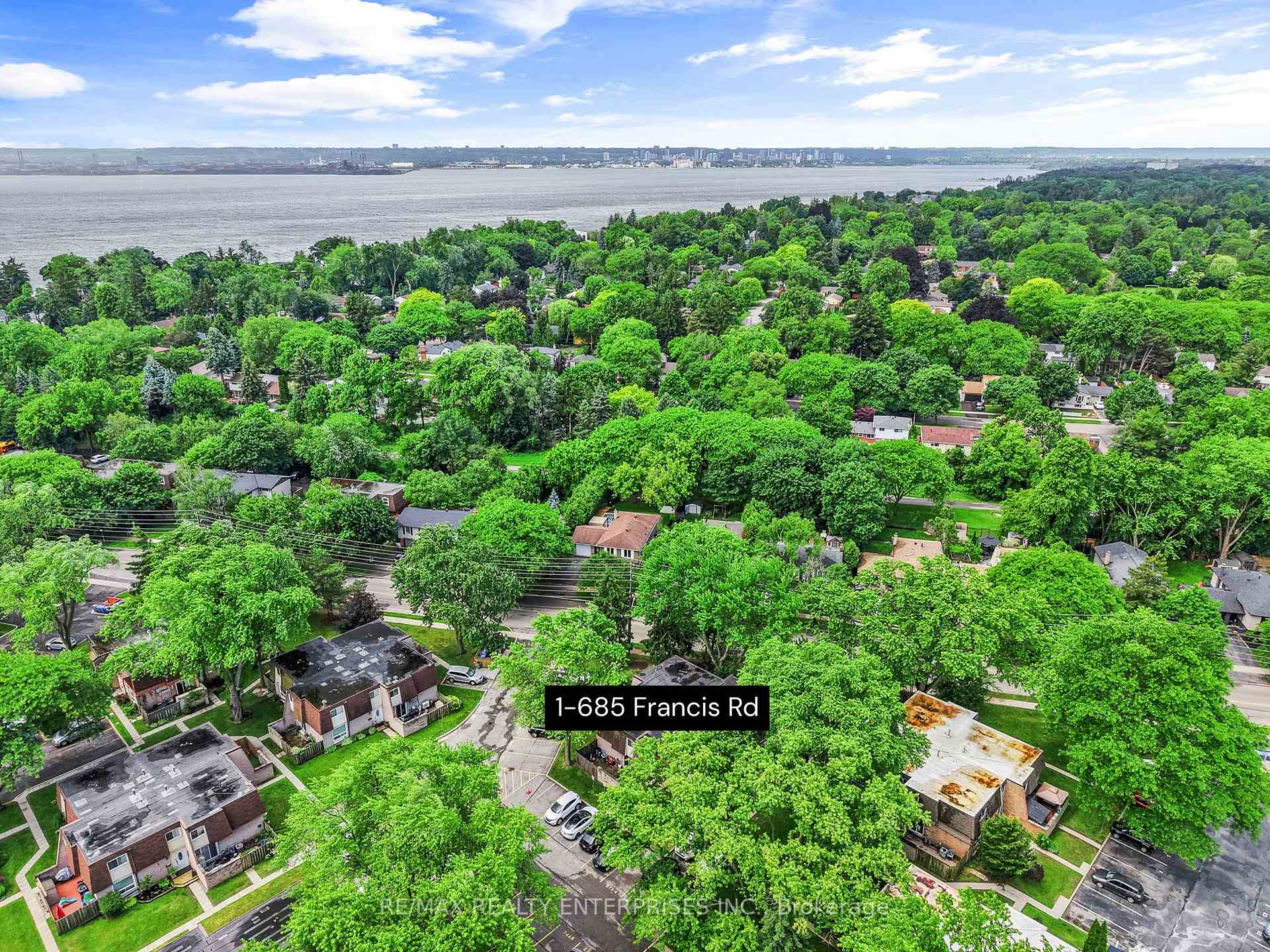 Photo 4 of Unit 1, 685 Francis Road, Burlington, LaSalle — HOMEH