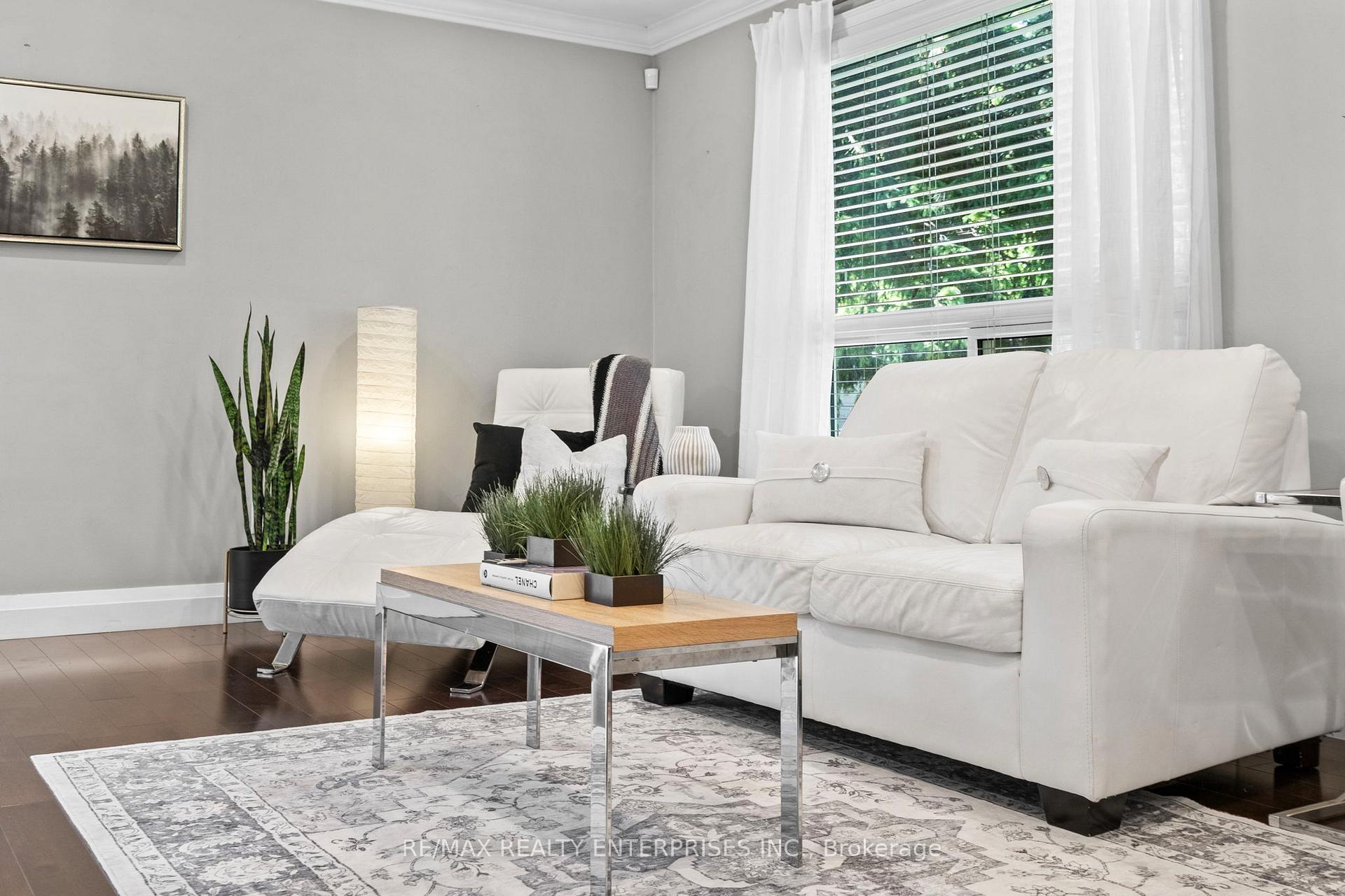 Photo 8 of Unit 1, 685 Francis Road, Burlington, LaSalle — HOMEH