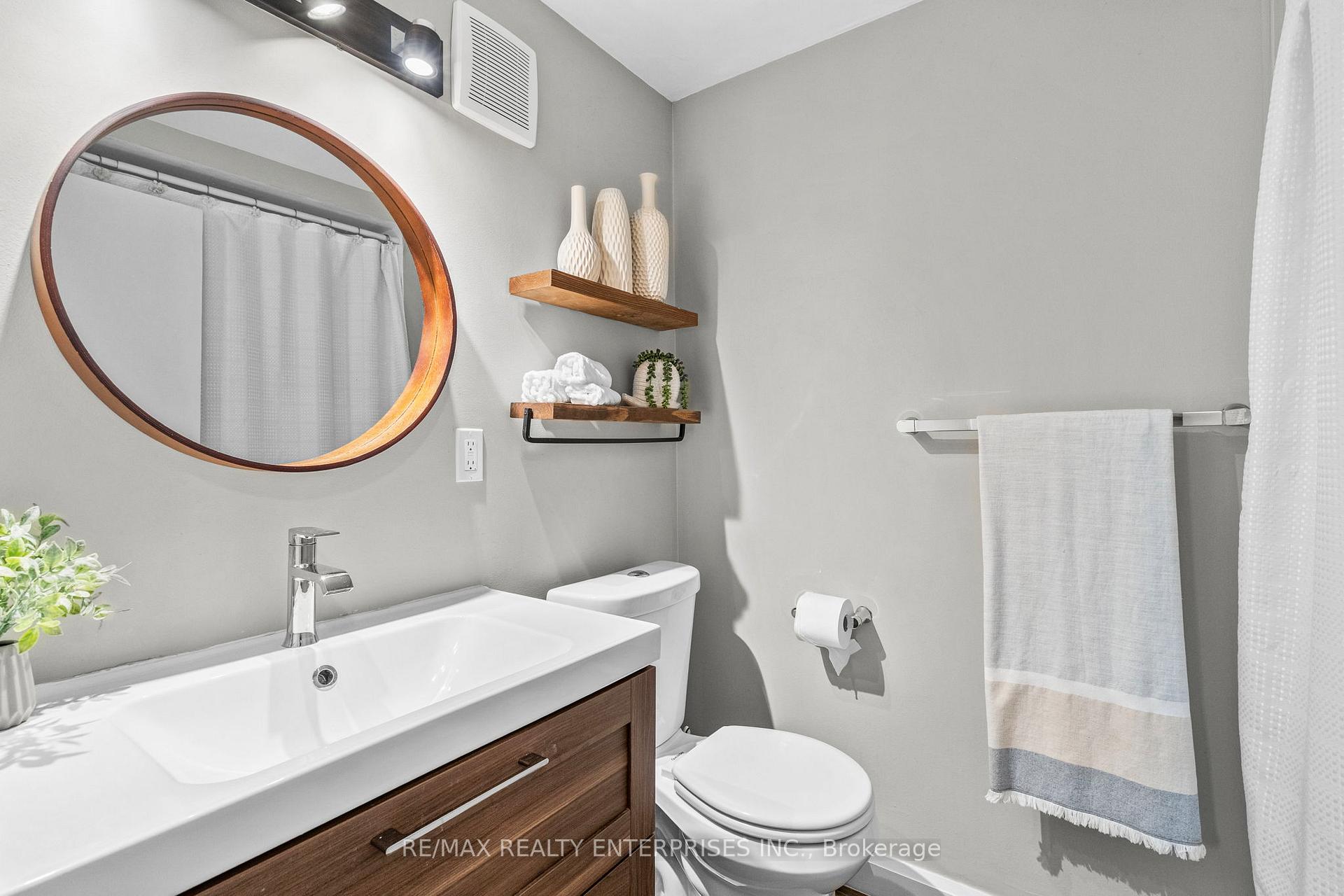 Photo 21 of Unit 1, 685 Francis Road, Burlington, LaSalle — HOMEH