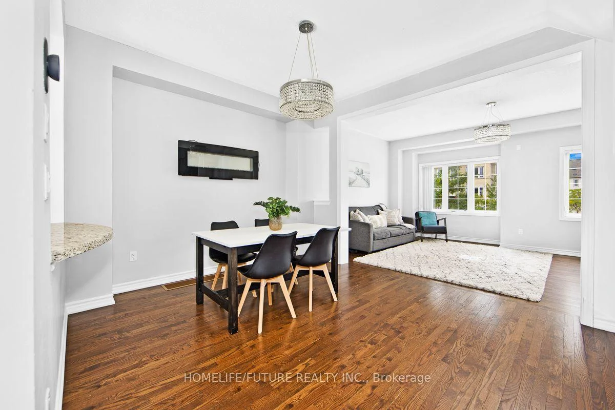 Photo 13 of Unit 7, 3170 Boxford Crescent, Mississauga, Churchill Meadows — HOMEH