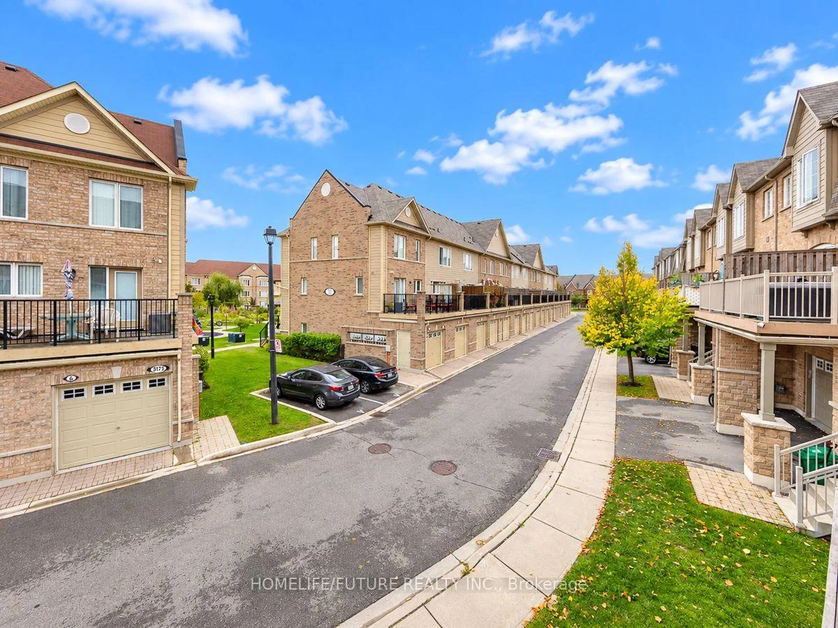 Photo 17 of Unit 7, 3170 Boxford Crescent, Mississauga, Churchill Meadows — HOMEH